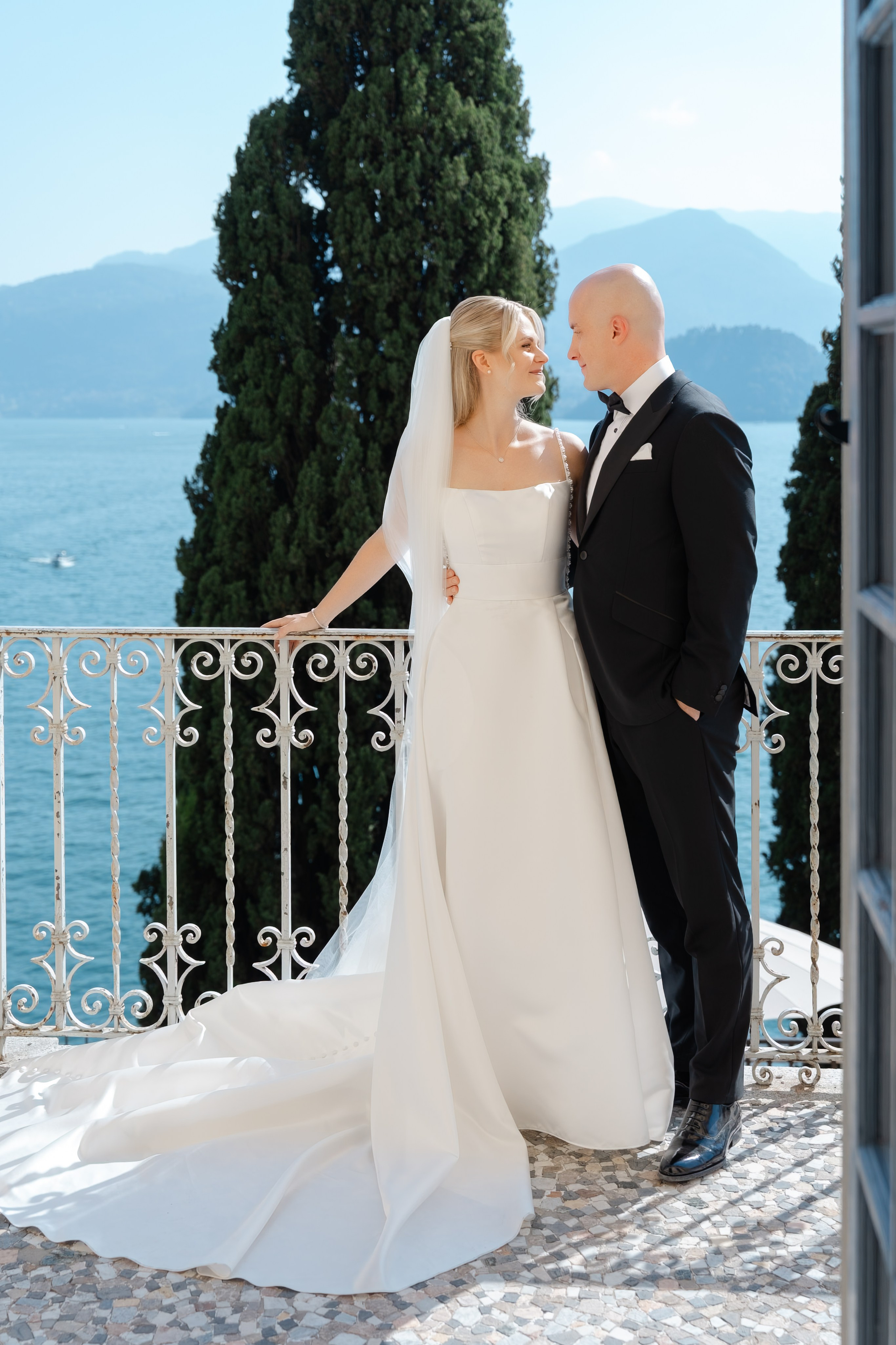 SIMONA AND SERDJIO_VILLA CIPRESSI_LAKE COMO. PHOTOGRAPHER IN ITALY