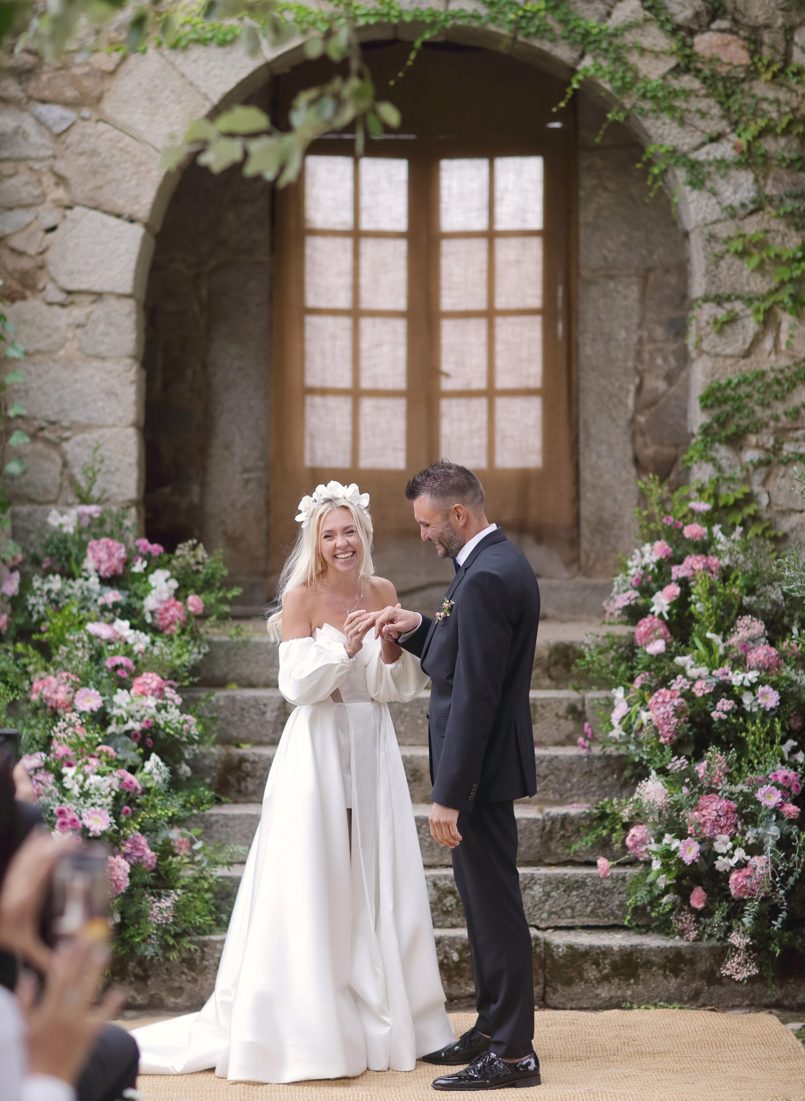 Madrid. Finca El Gasco. Luxury wedding, portrait, family photographer over Europe