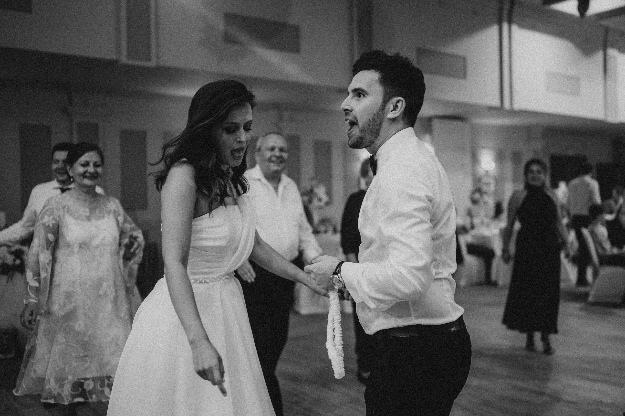 Servicii foto video profesionale pentru evenimentul tau. Proud Vision Weddings | Wedding Photography & Film — Servicii profesionale Foto Video Nunta Iasi