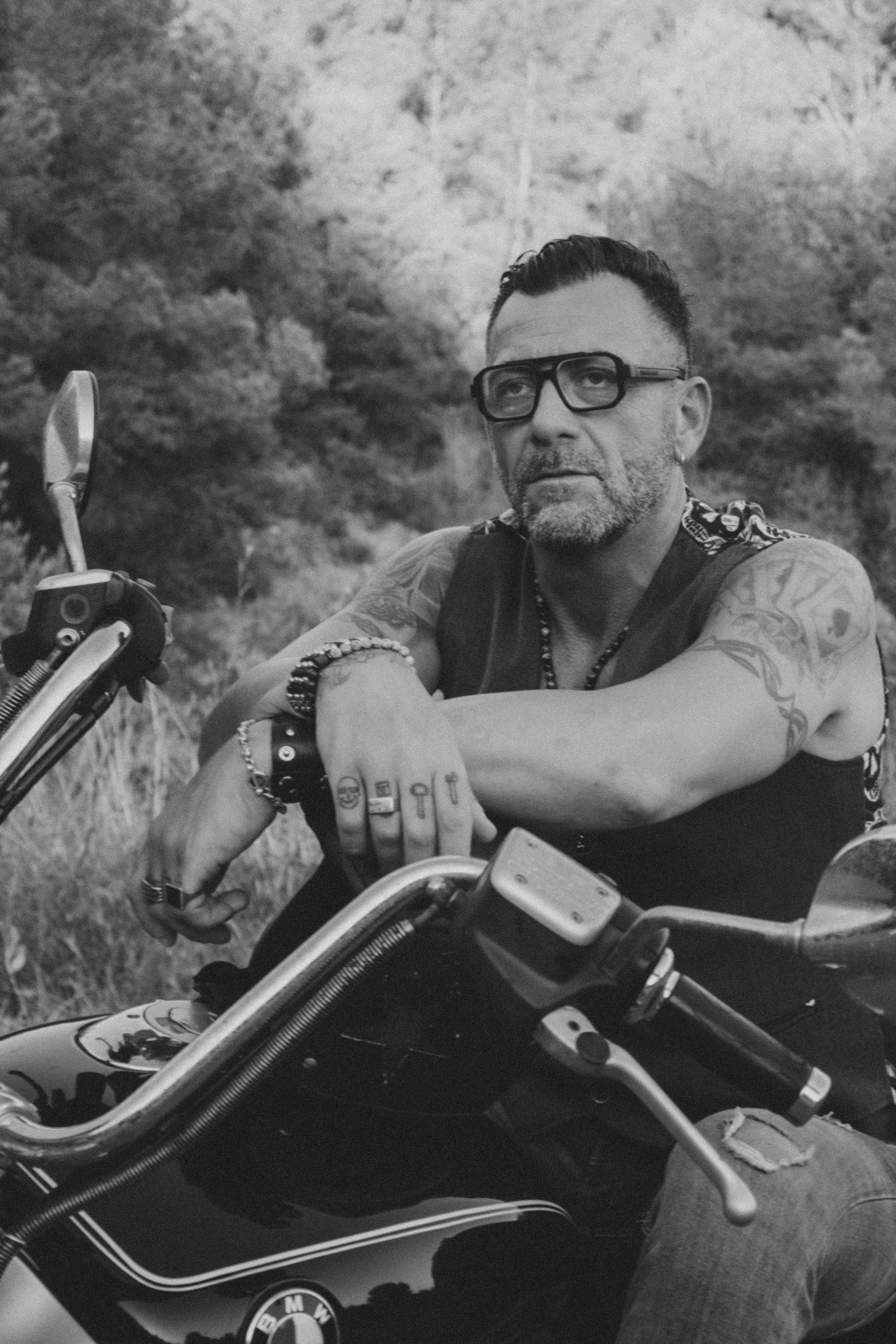 Фотосессия пары на мотоцикле. Профессиональная фотосъемка в Калафелле — Елена Медведева