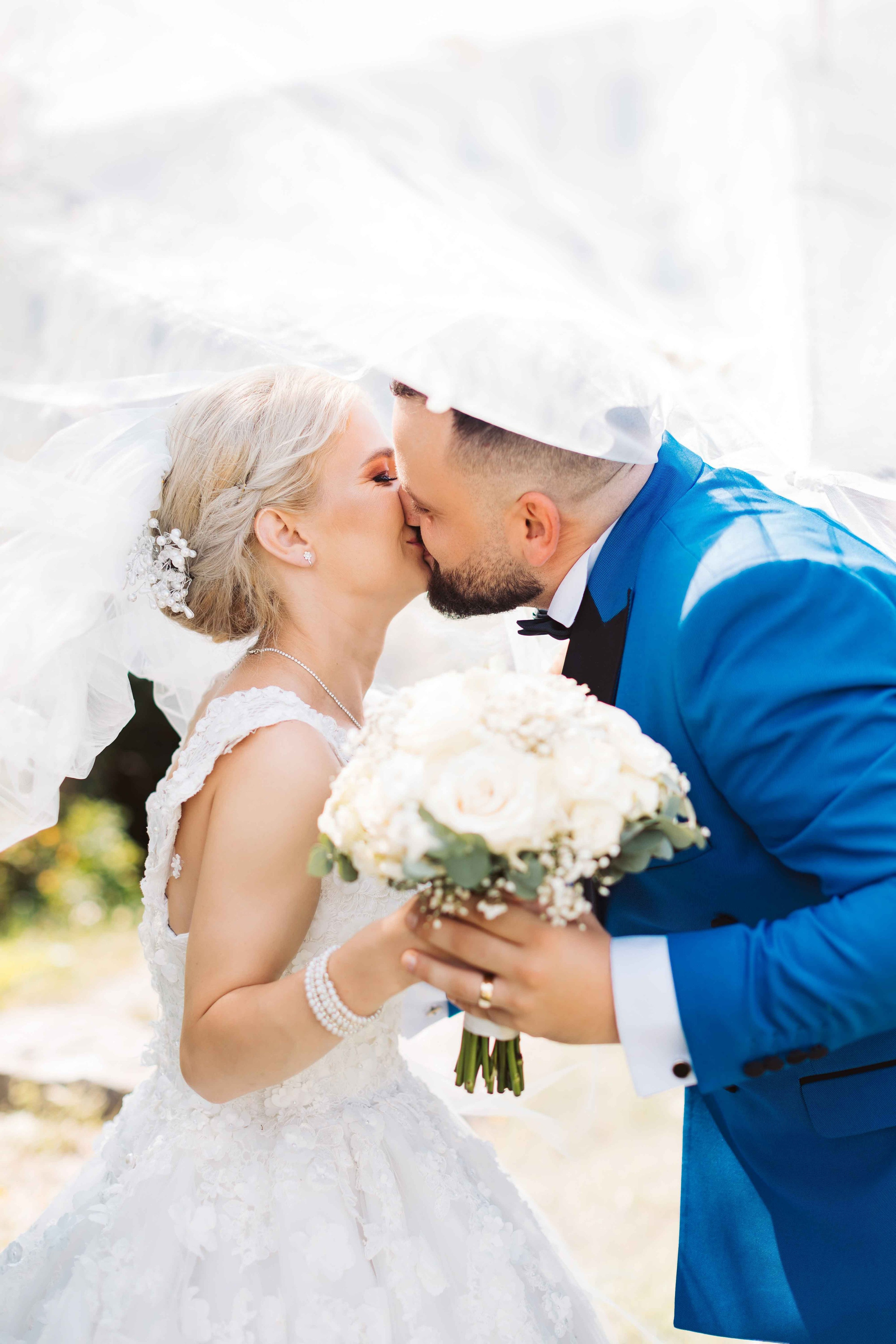 Anamaria & Bogdan. Contrast Studio