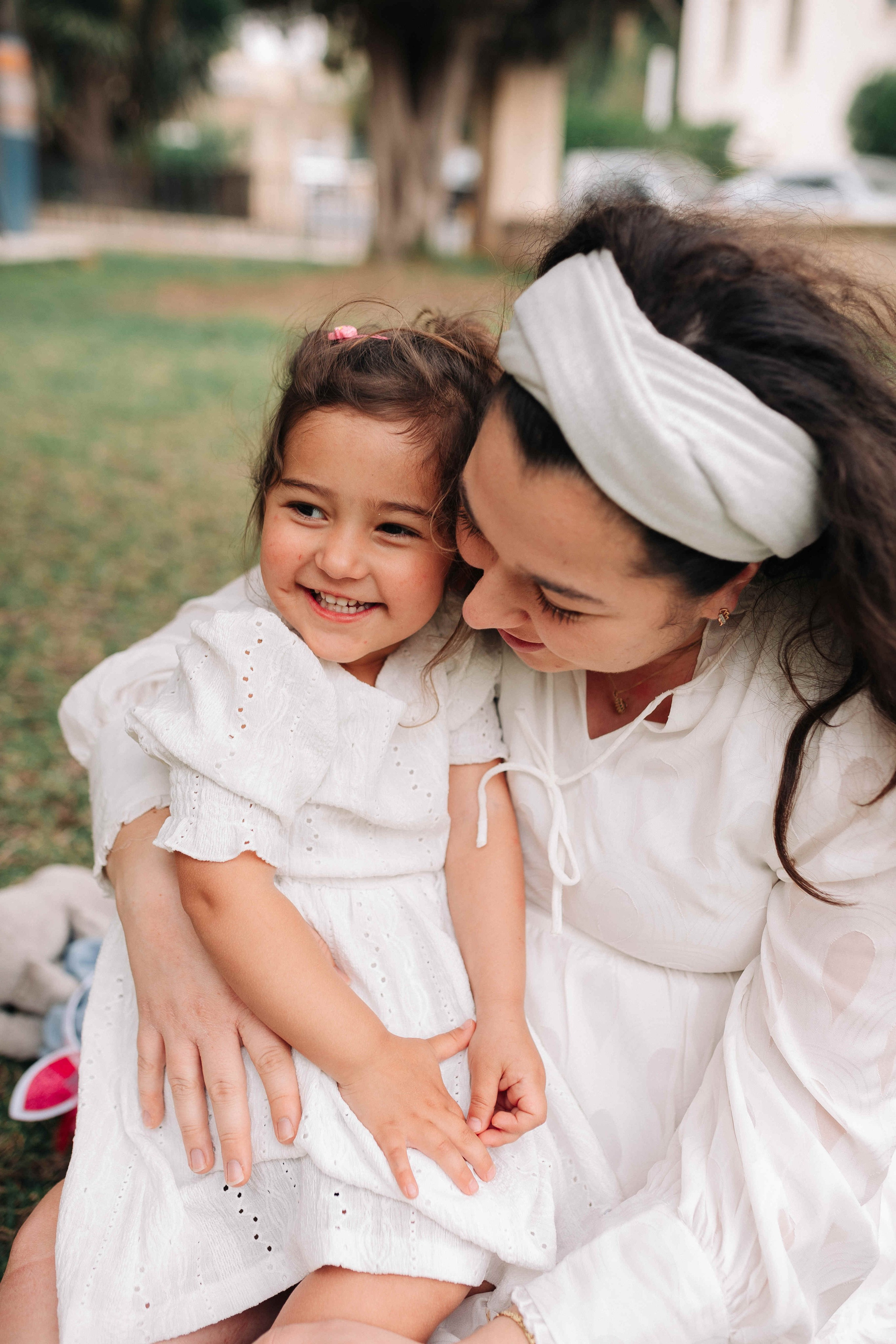 EXPECTING A BABY, JERUSALEM. PHOTOGRAPHER IN ISRAEL
