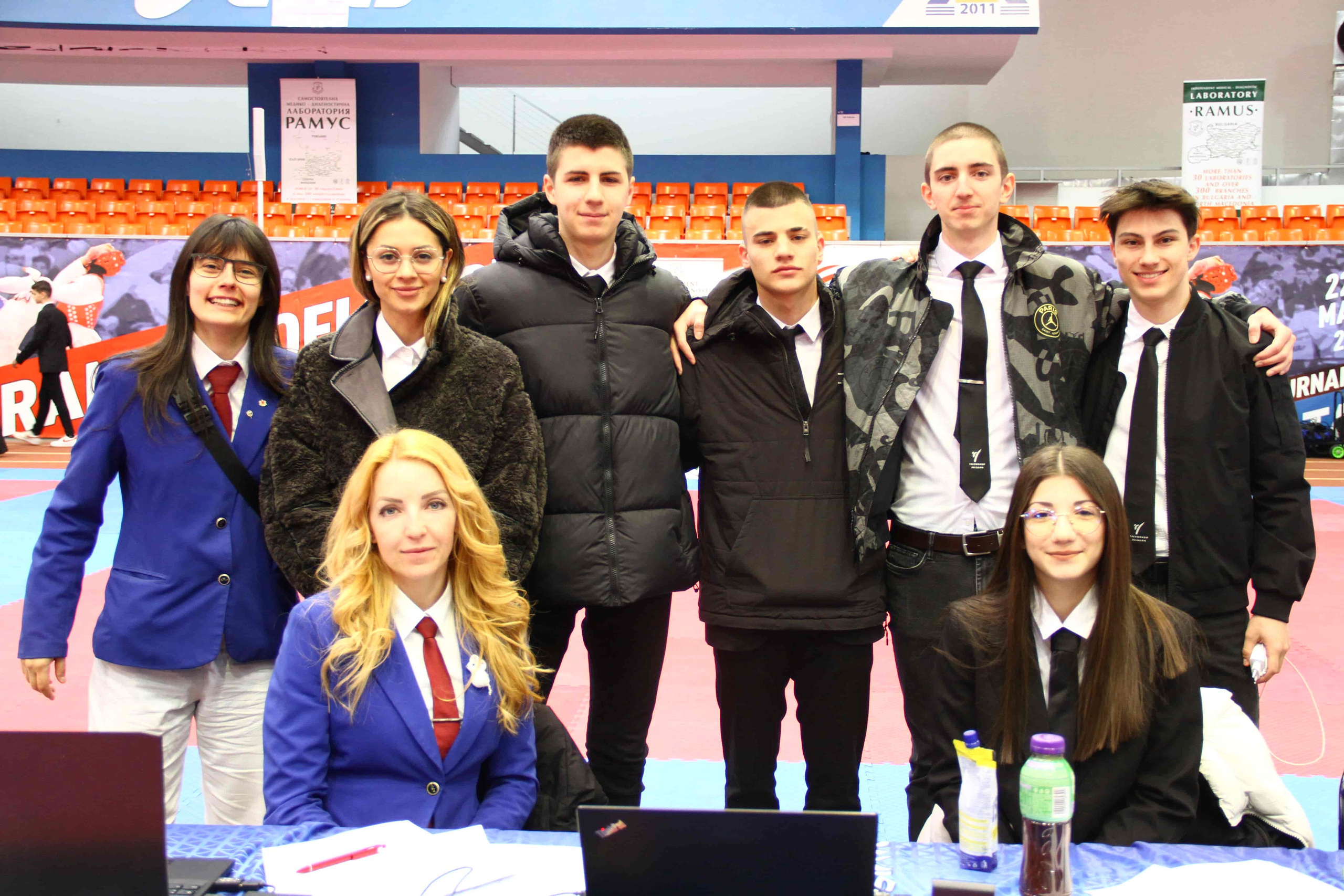 PhotoAdrenaline.com - BACKSTAGE фотография