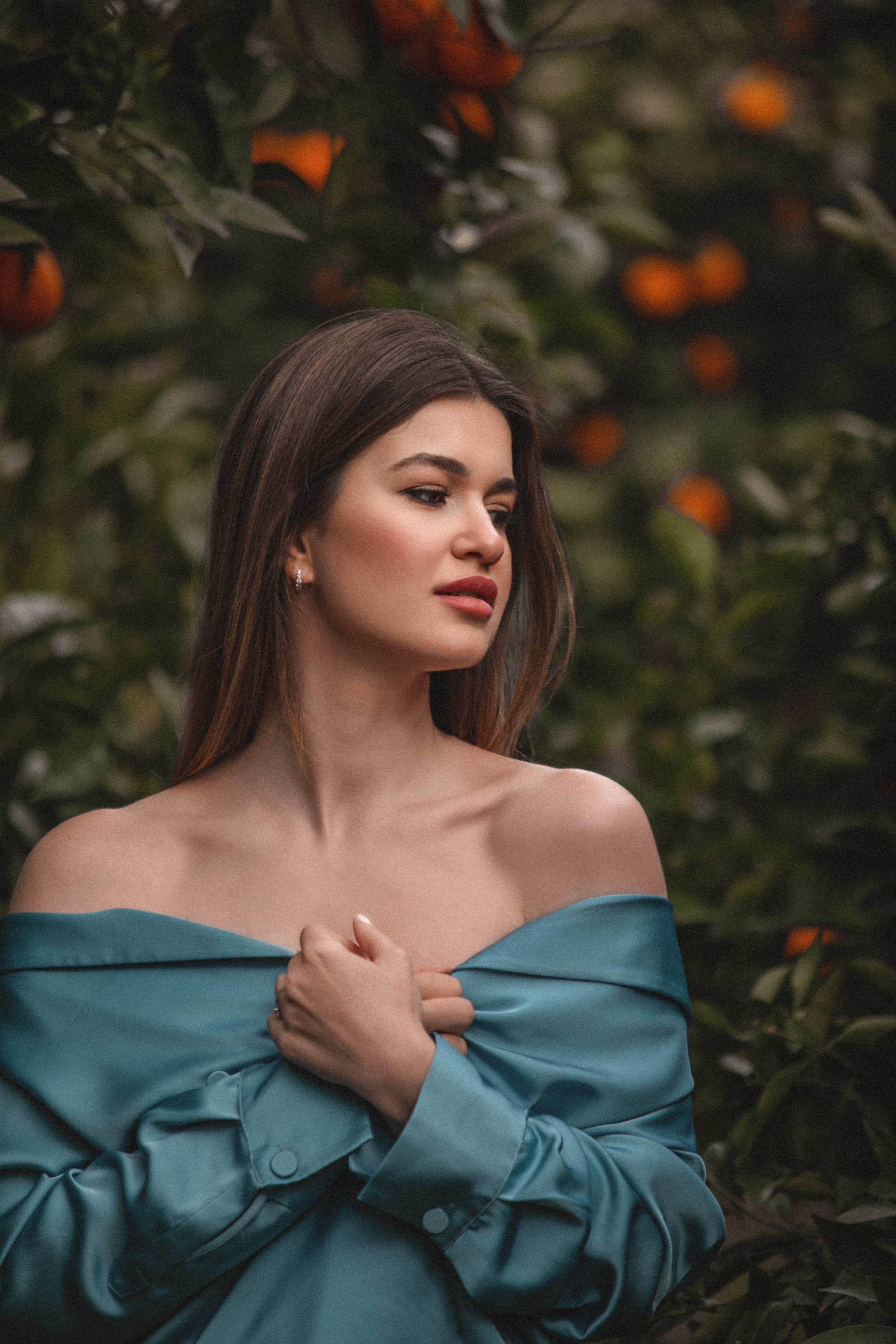 Апельсиновое дерево. Апельсиновые сады. Фотосессия в апельсиновом саду. Цветение в Турции. Что цветет в Турции. Фотограф в Алании. Фотограф в Белек. Фотограф в Анталии. Фотограф в Турции. фотограф , Турция, Анталия, Белек, Сиде, Кемер, фотосессия, апельсиновый сад. Пара в апельсиновом саду. Лав стори в апельсиновом саду. Романтик в апельсиновом саду.