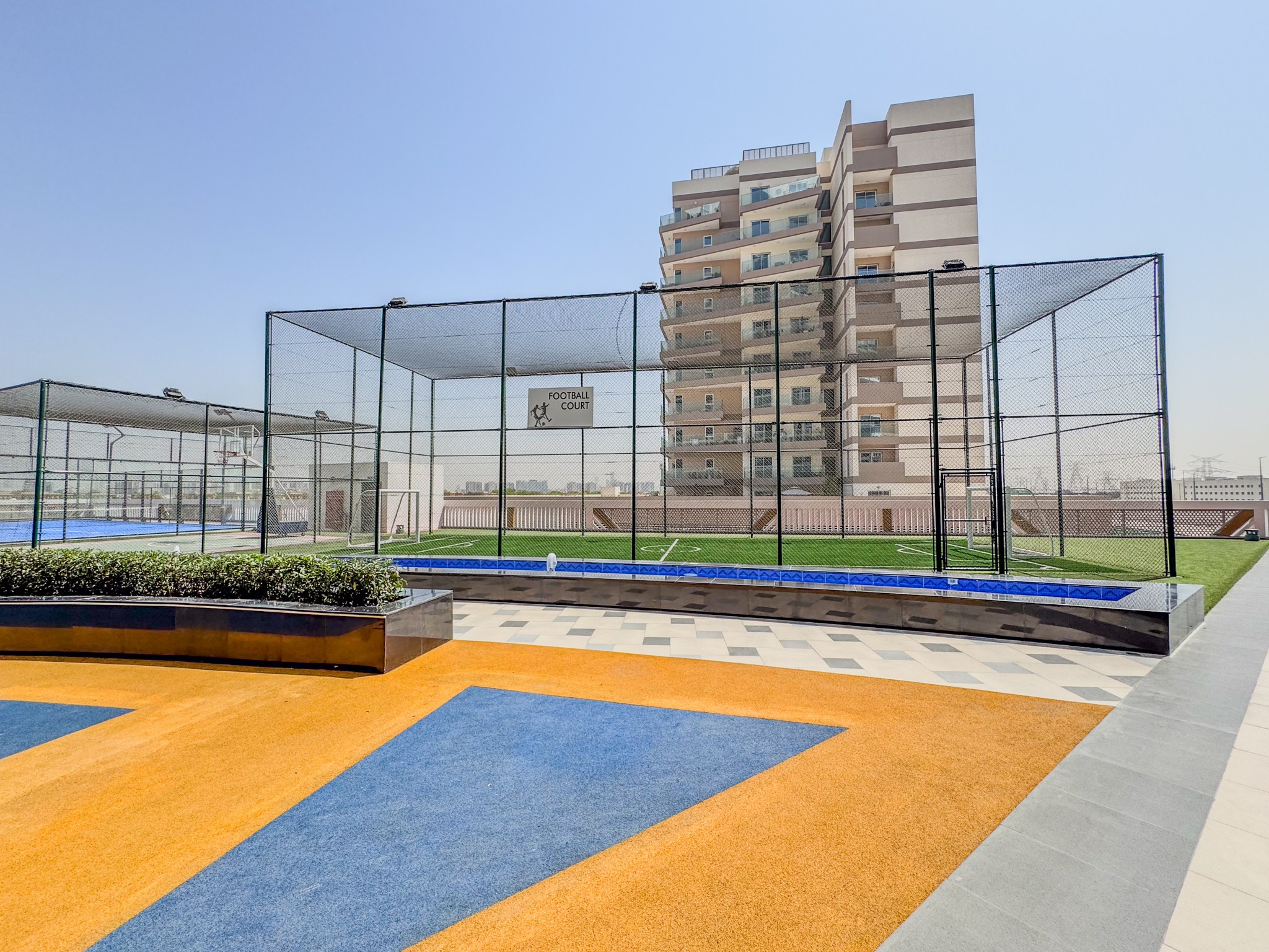 Gemz by Danube. Zakhar Leshkov Photo