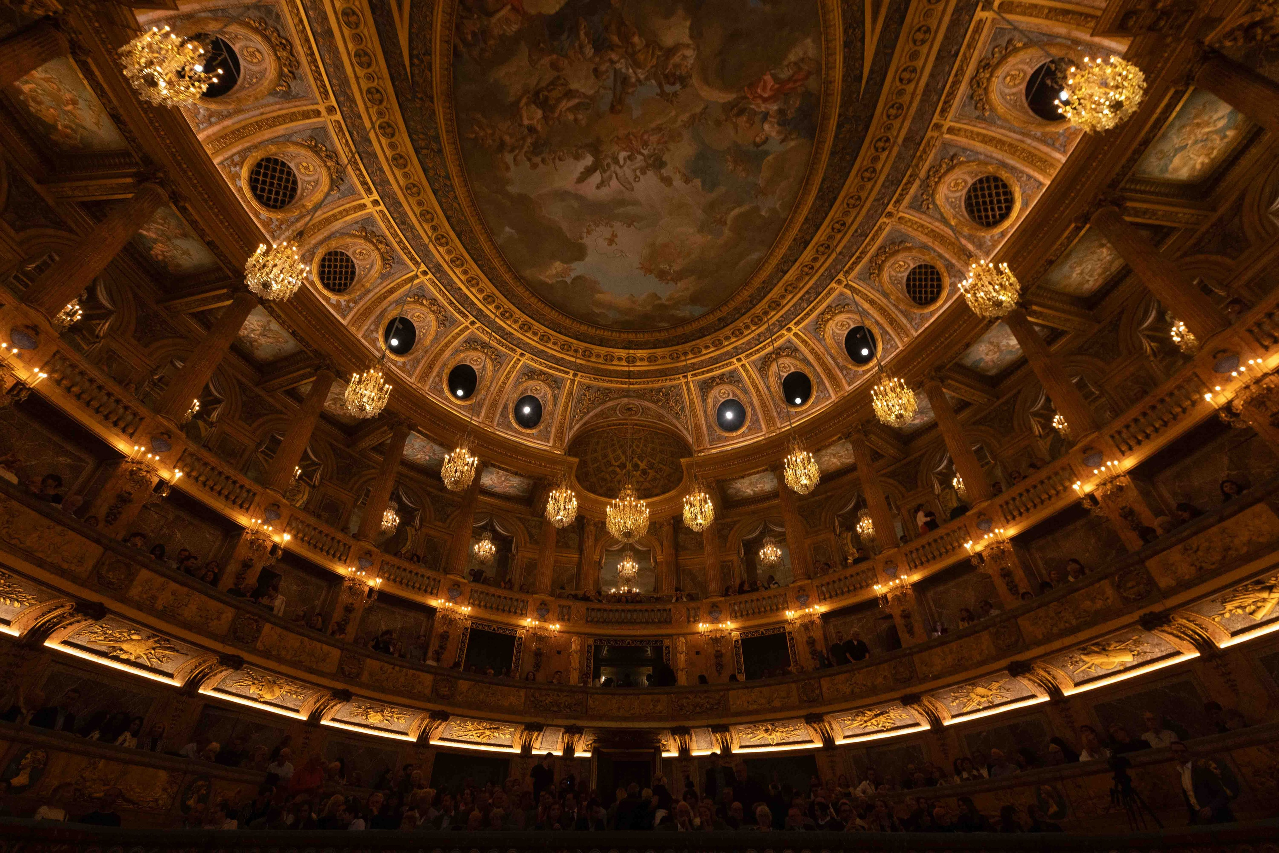 ROYAL OPERA VERSAILLES (PARIS). Wedding&Event photographer Ismail Rzayev in Baku