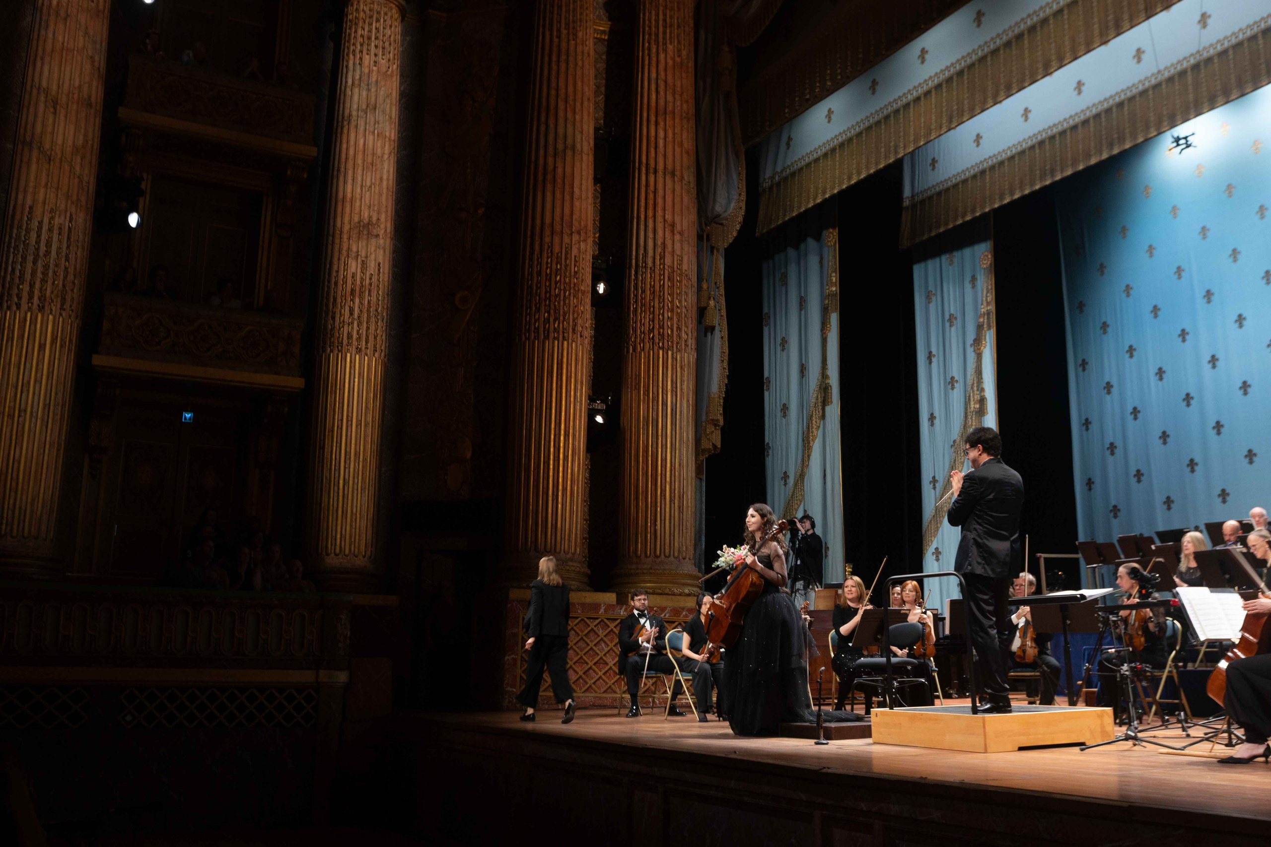 ROYAL OPERA VERSAILLES (PARIS). Wedding&Event photographer Ismail Rzayev in Baku