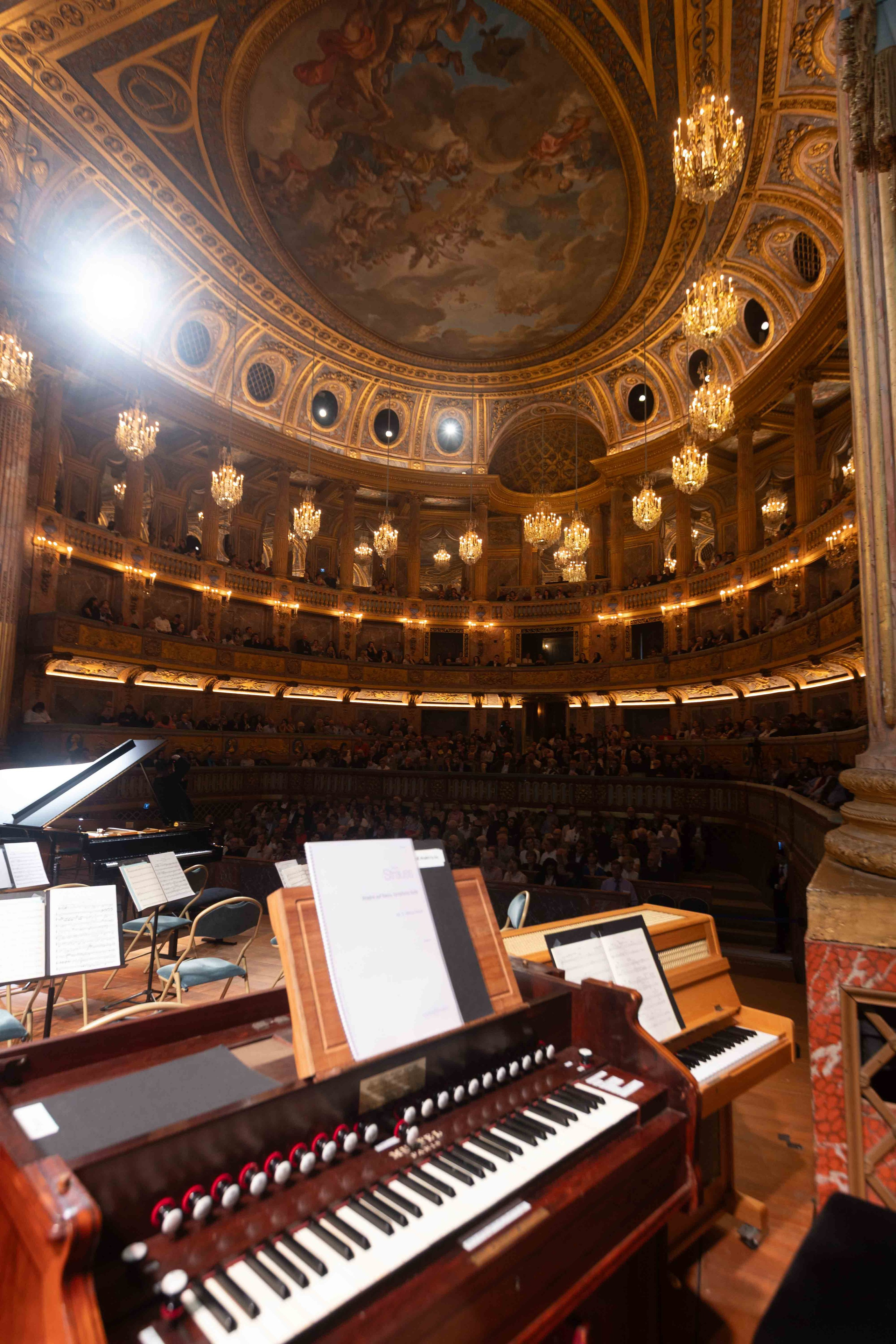 ROYAL OPERA VERSAILLES (PARIS). Wedding&Event photographer Ismail Rzayev in Baku