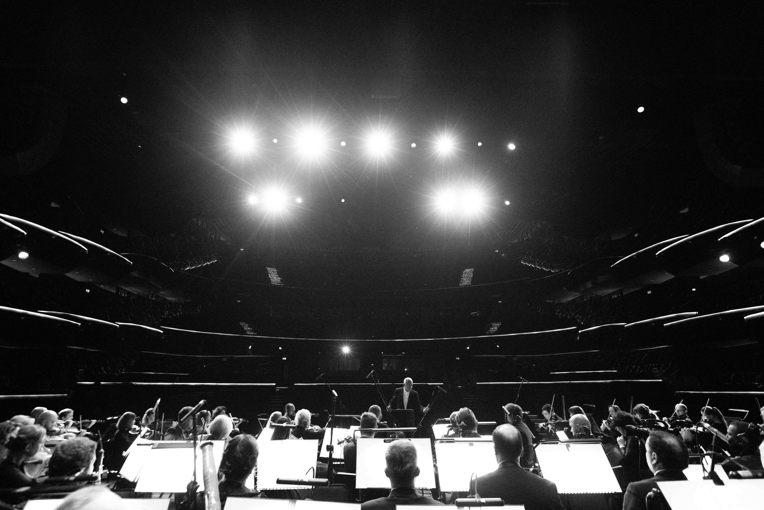 DUBAI OPERA. Wedding&Event photographer Ismail Rzayev in Baku