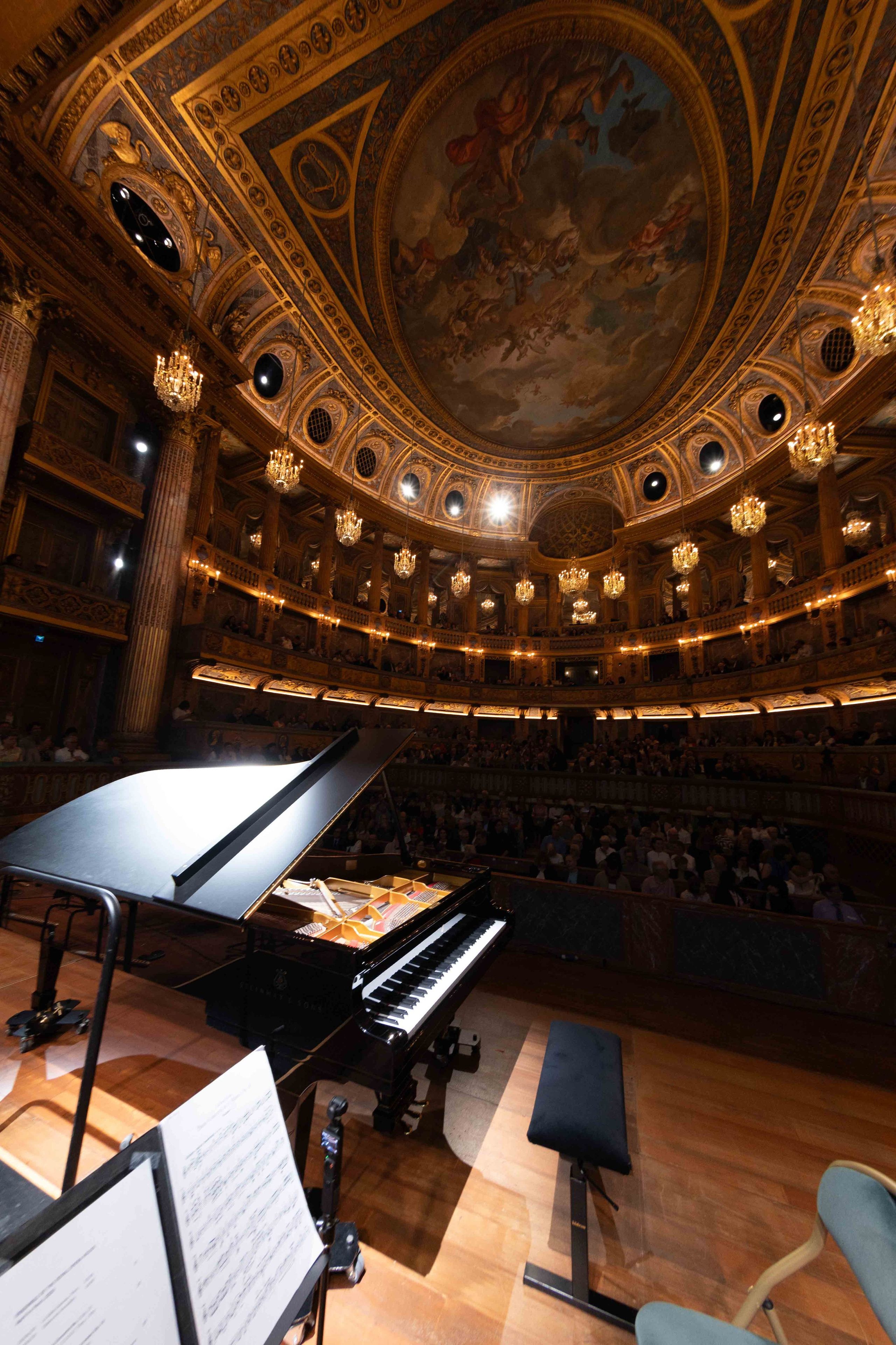 ROYAL OPERA VERSAILLES (PARIS). Wedding&Event photographer Ismail Rzayev in Baku