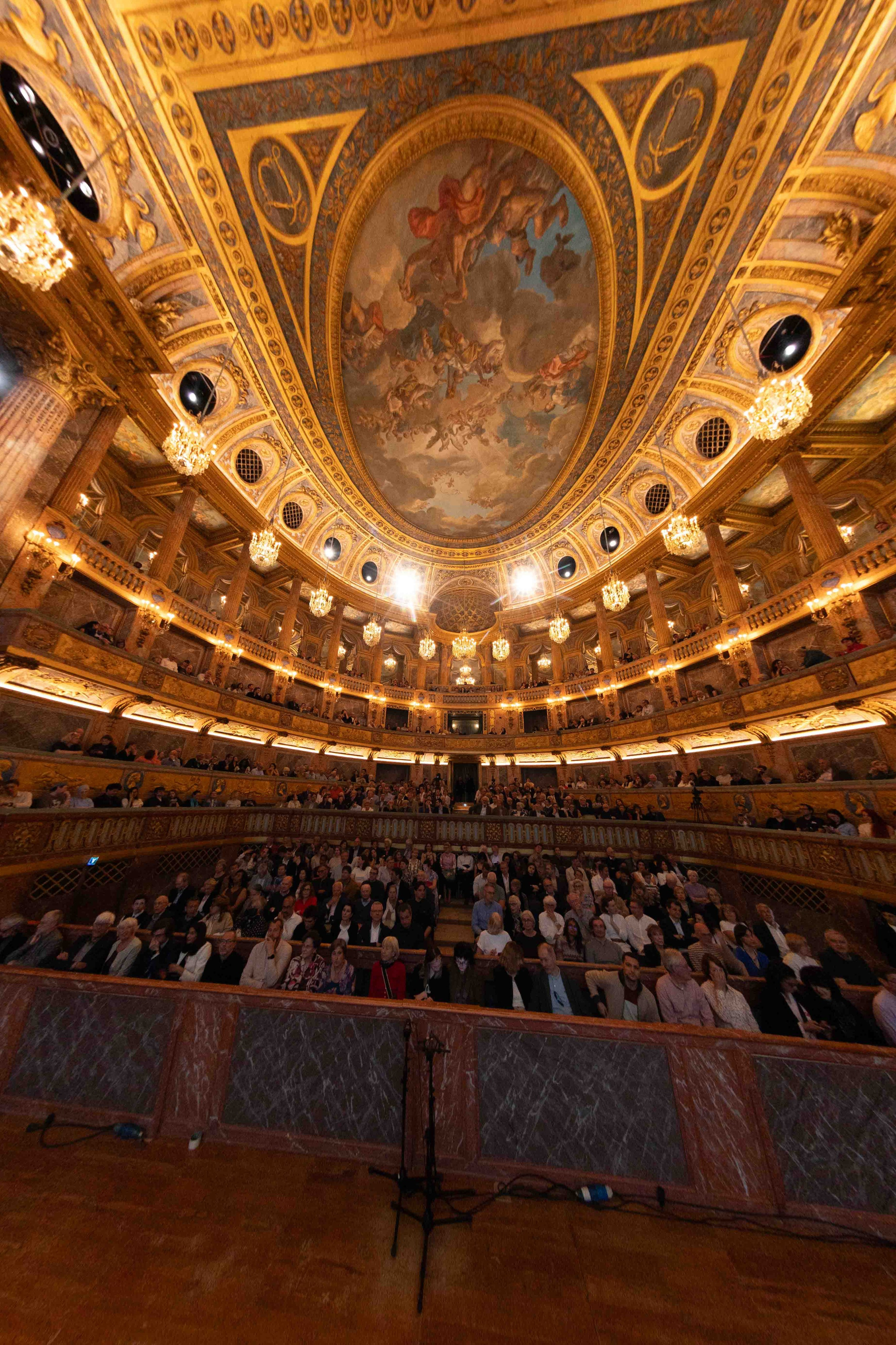 ROYAL OPERA VERSAILLES (PARIS). Wedding&Event photographer Ismail Rzayev in Baku