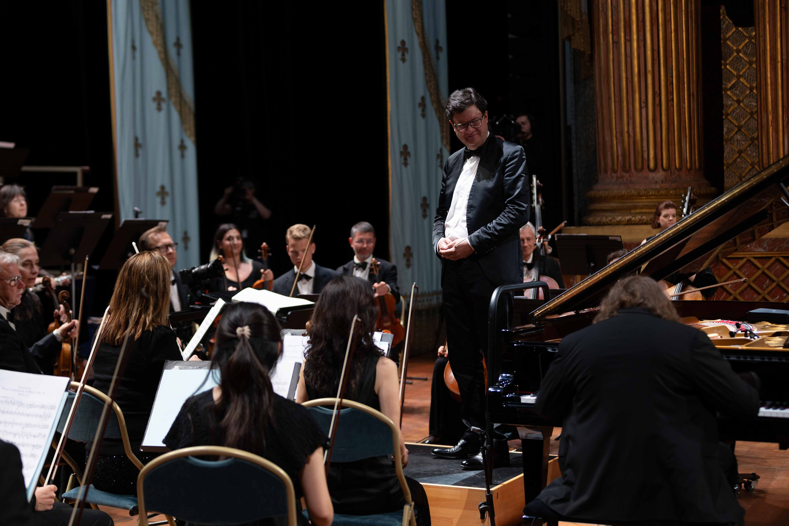 ROYAL OPERA VERSAILLES (PARIS). Wedding&Event photographer Ismail Rzayev in Baku