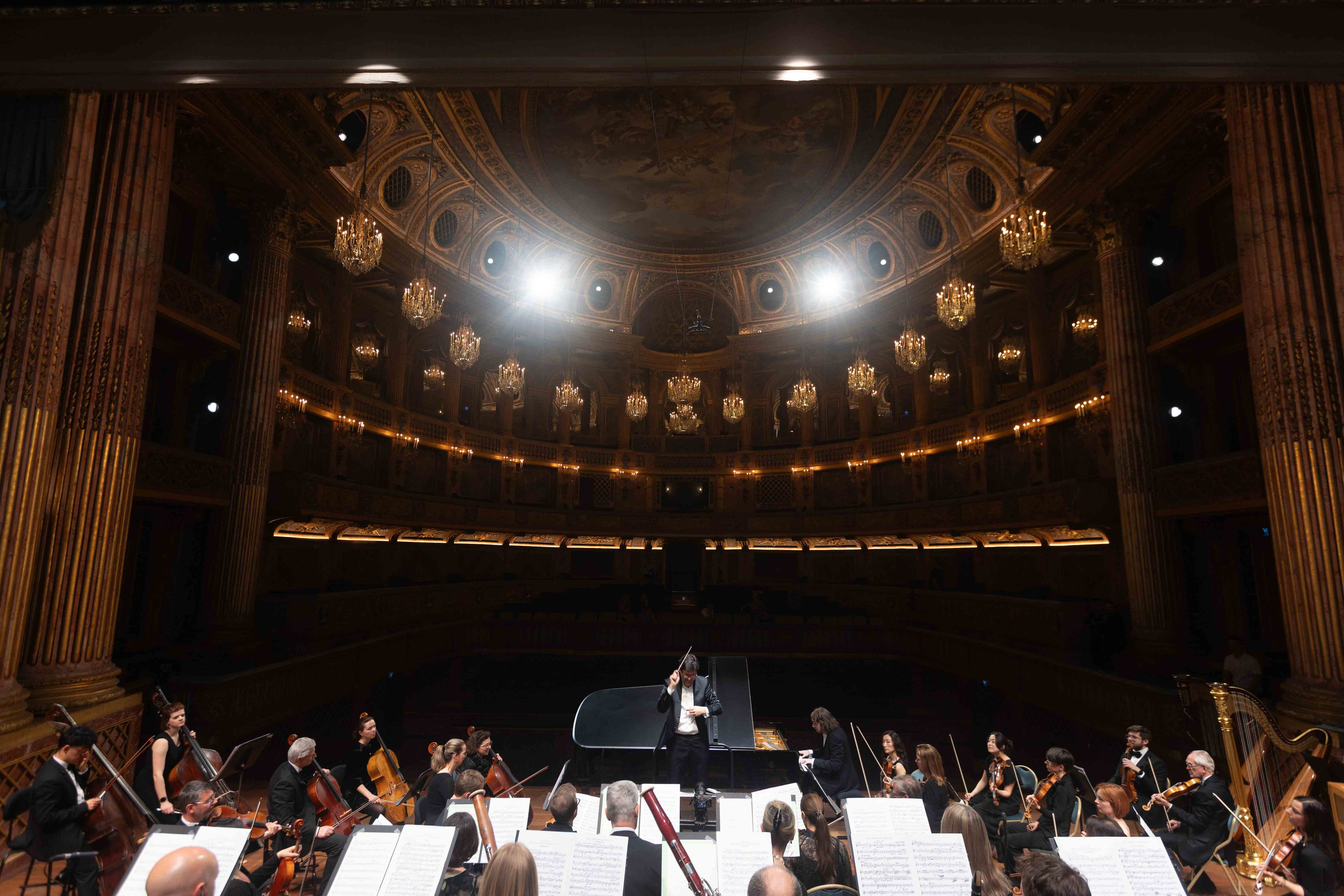 ROYAL OPERA VERSAILLES (PARIS). Wedding&Event photographer Ismail Rzayev in Baku
