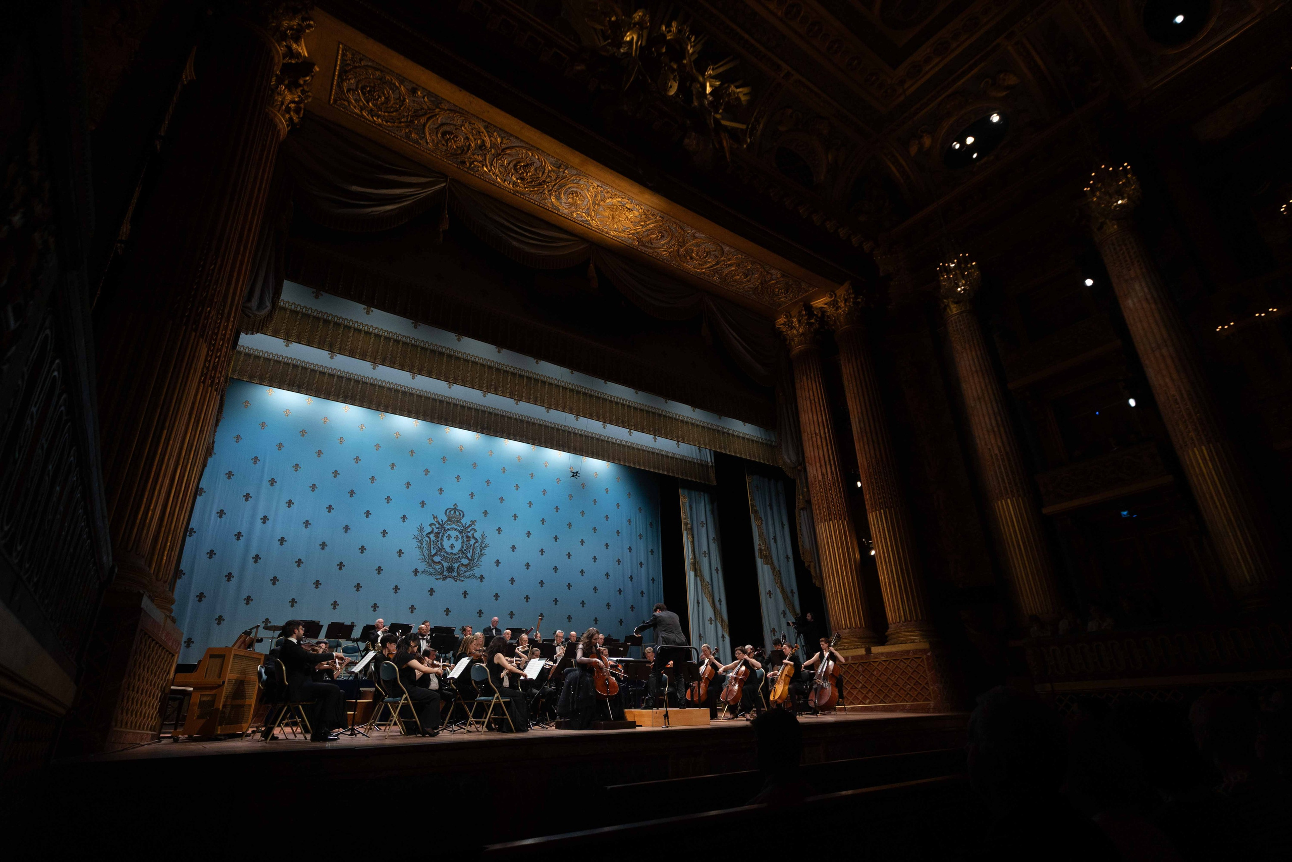 ROYAL OPERA VERSAILLES (PARIS). Wedding&Event photographer Ismail Rzayev in Baku