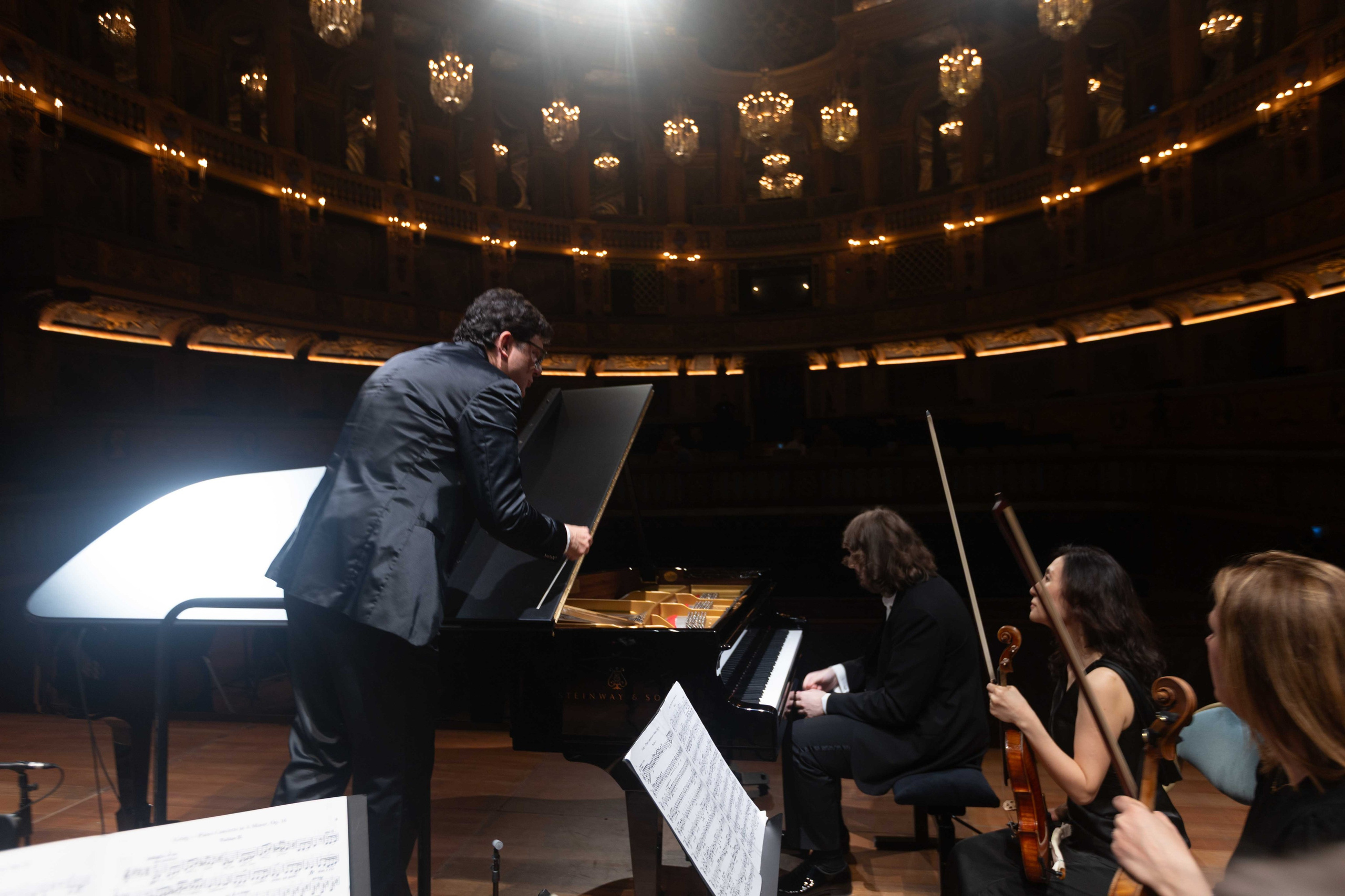 ROYAL OPERA VERSAILLES (PARIS). Wedding&Event photographer Ismail Rzayev in Baku