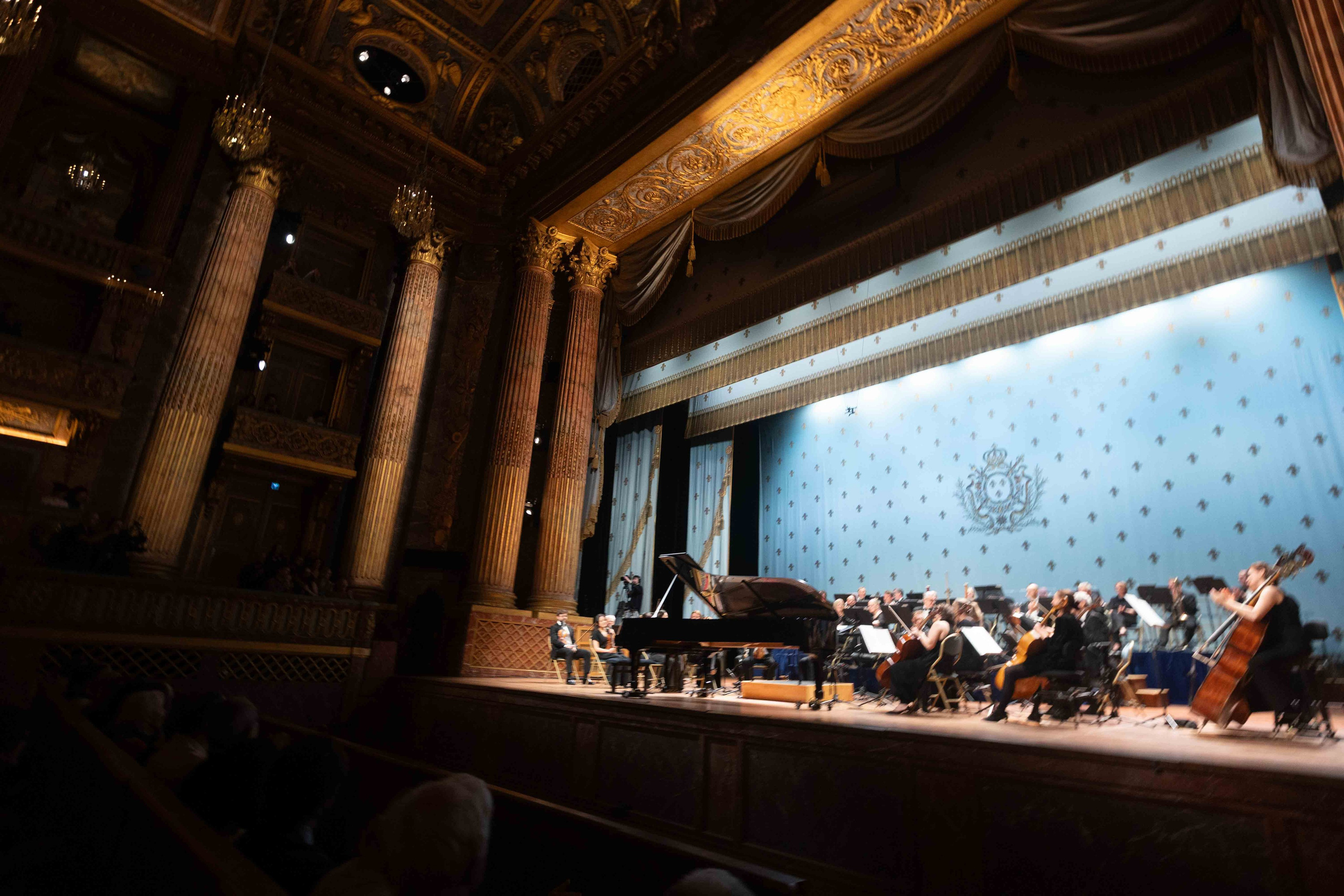ROYAL OPERA VERSAILLES (PARIS). Wedding&Event photographer Ismail Rzayev in Baku