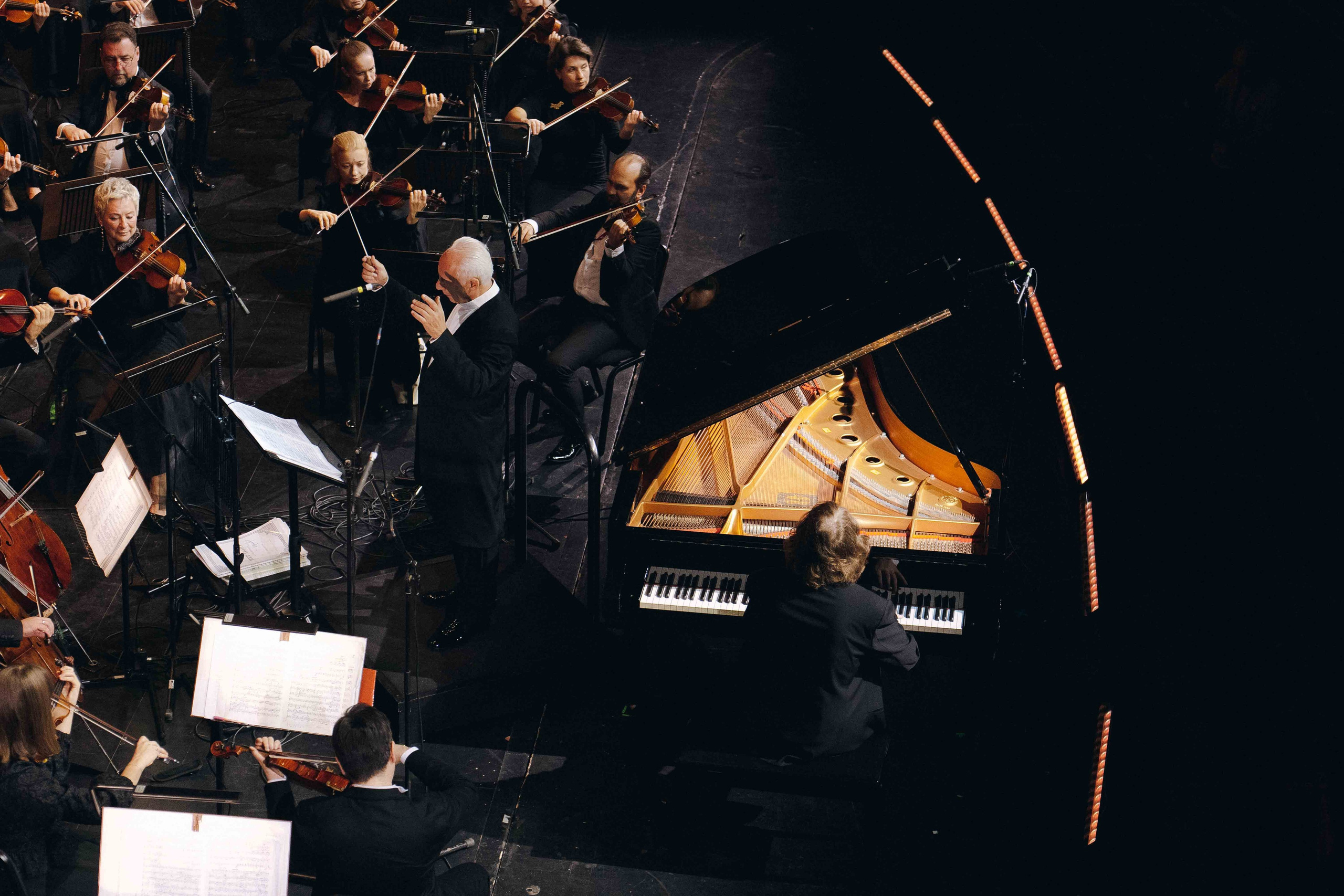 DUBAI OPERA. Wedding&Event photographer Ismail Rzayev in Baku