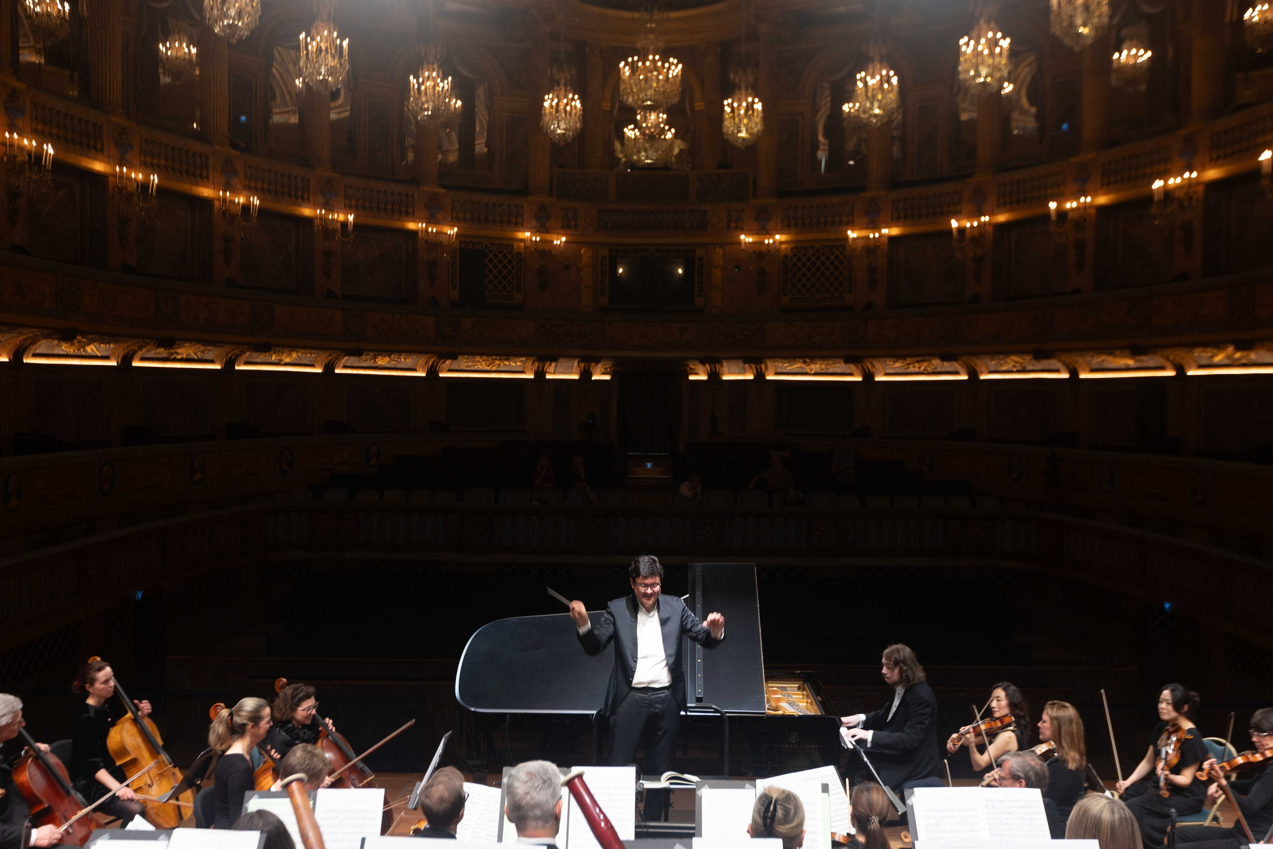 ROYAL OPERA VERSAILLES (PARIS). Wedding&Event photographer Ismail Rzayev in Baku