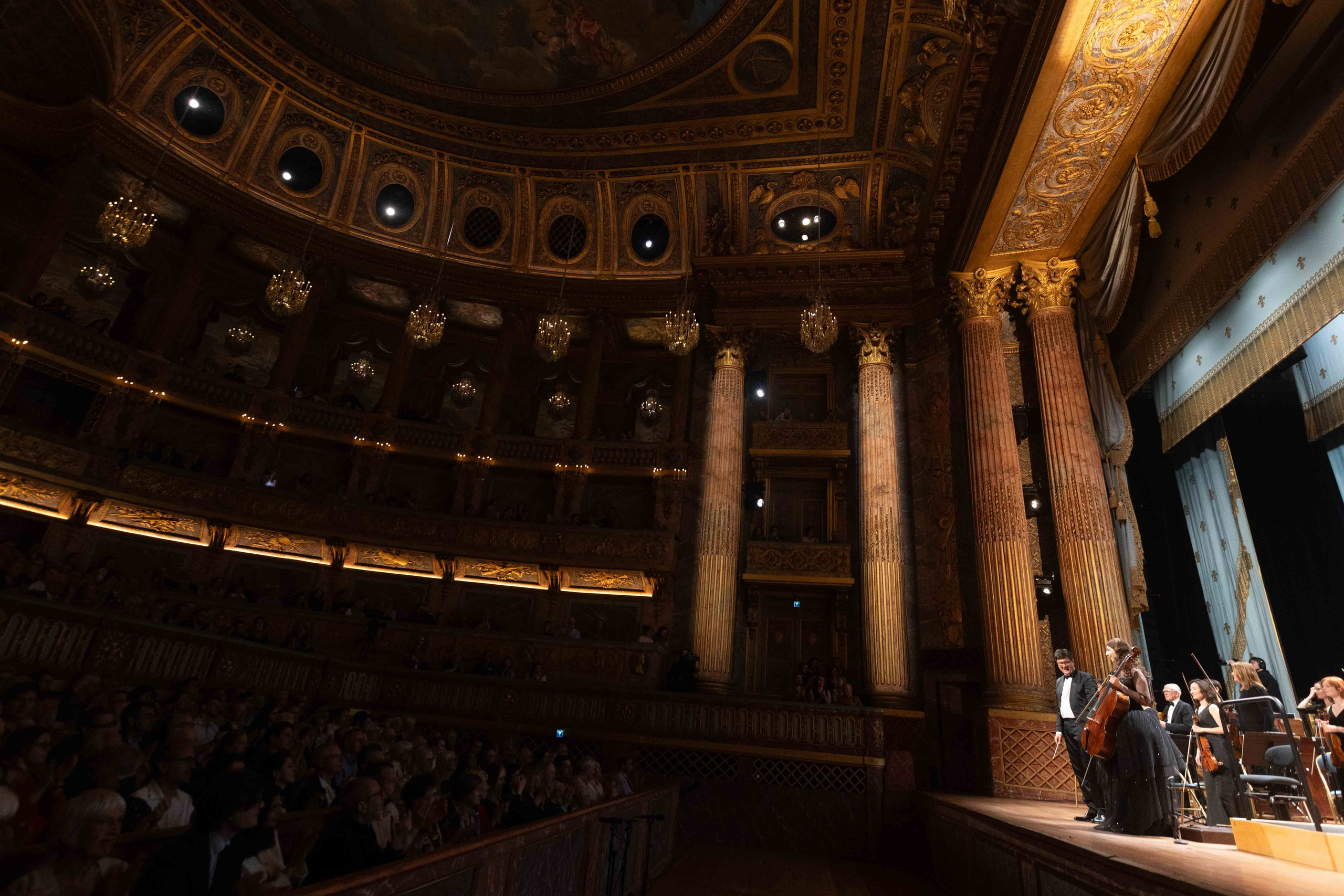 ROYAL OPERA VERSAILLES (PARIS). Wedding&Event photographer Ismail Rzayev in Baku