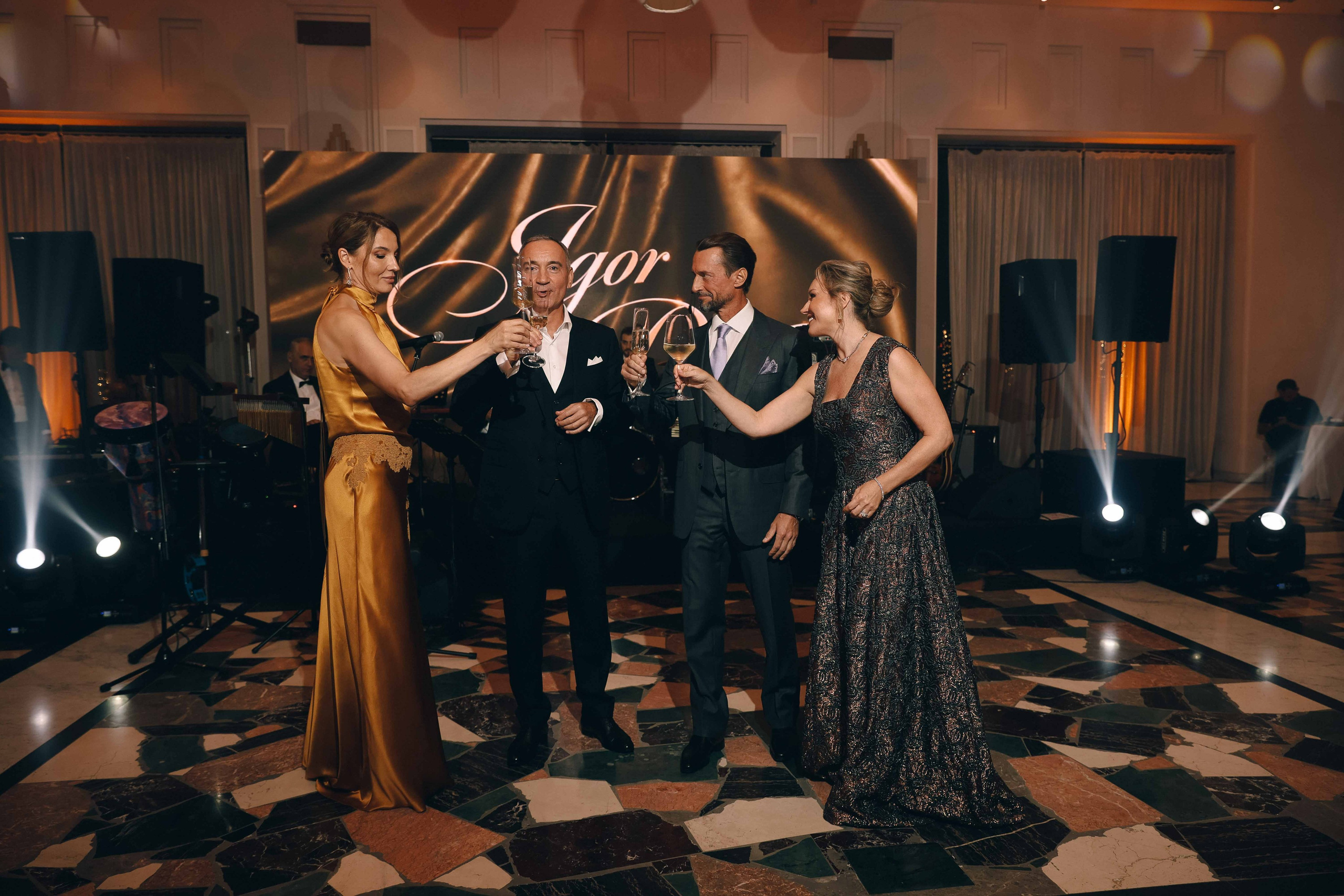 IGOR&DASHA. Wedding&Event photographer Ismail Rzayev in Baku