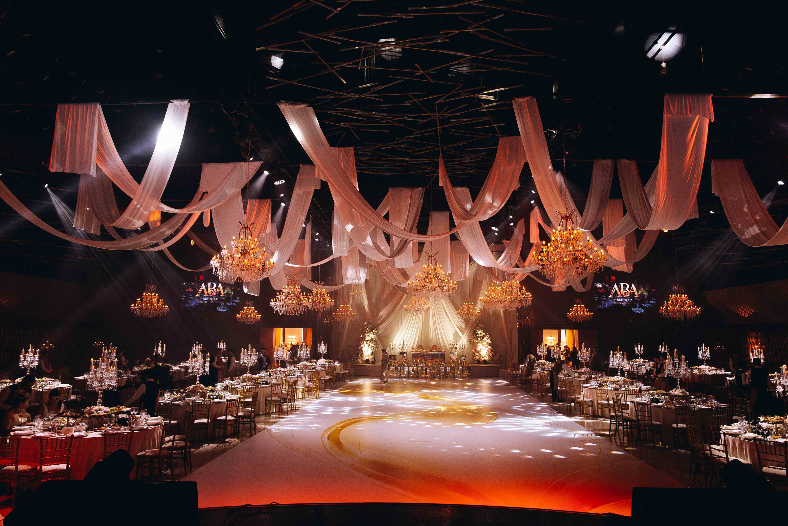 JAVID&GUMRU. Wedding&Event photographer Ismail Rzayev in Baku