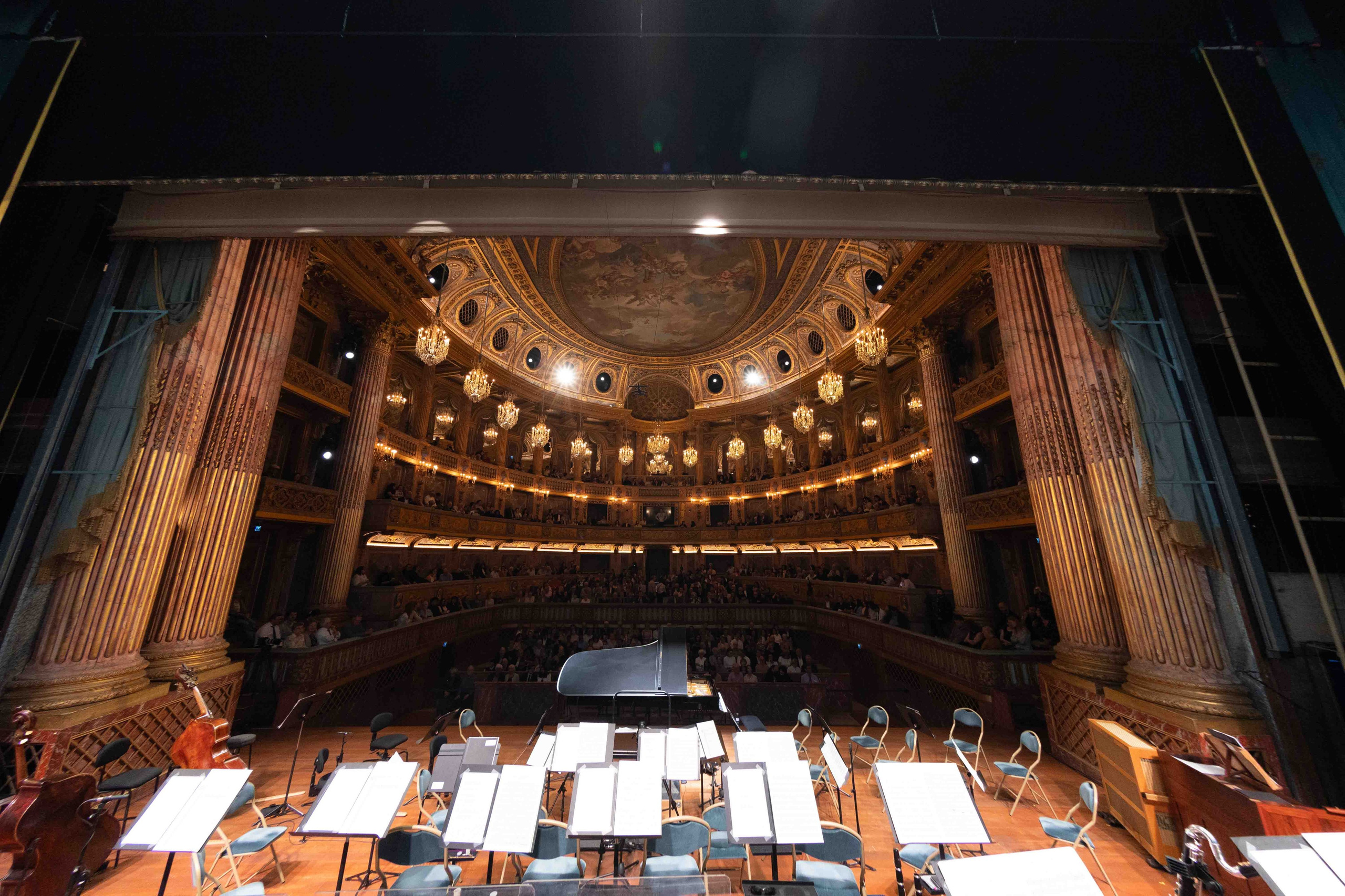 ROYAL OPERA VERSAILLES (PARIS). Wedding&Event photographer Ismail Rzayev in Baku
