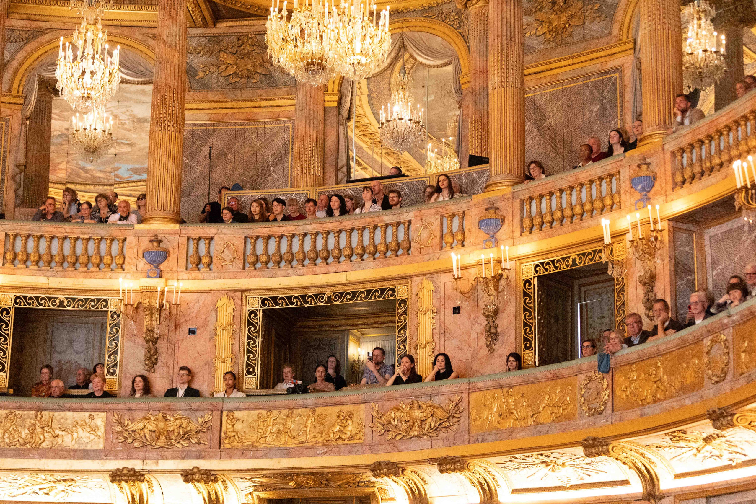 ROYAL OPERA VERSAILLES (PARIS). Wedding&Event photographer Ismail Rzayev in Baku