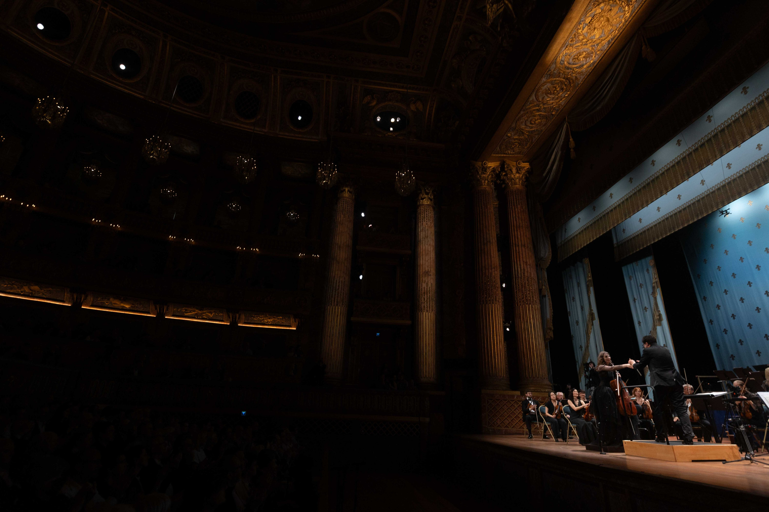 ROYAL OPERA VERSAILLES (PARIS). Wedding&Event photographer Ismail Rzayev in Baku
