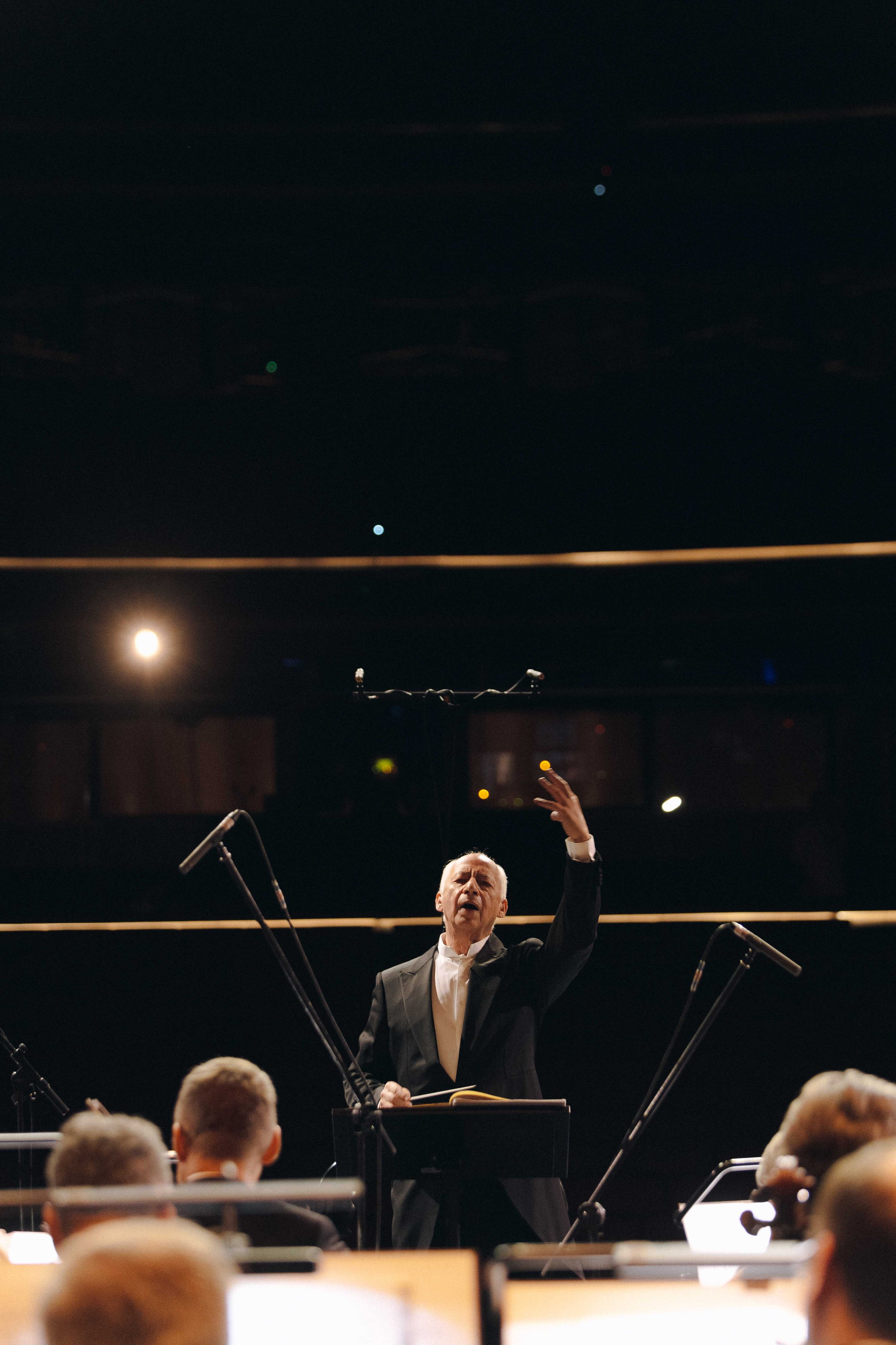 DUBAI OPERA. Wedding&Event photographer Ismail Rzayev in Baku