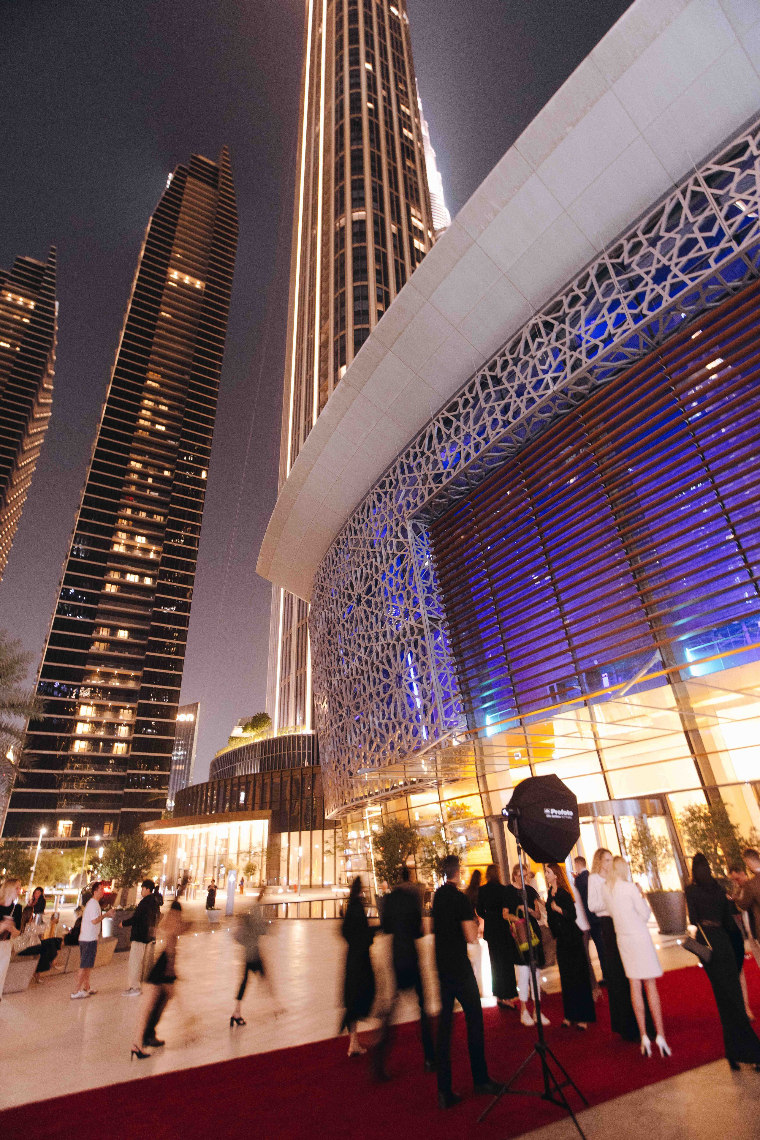 DUBAI OPERA. Wedding&Event photographer Ismail Rzayev in Baku