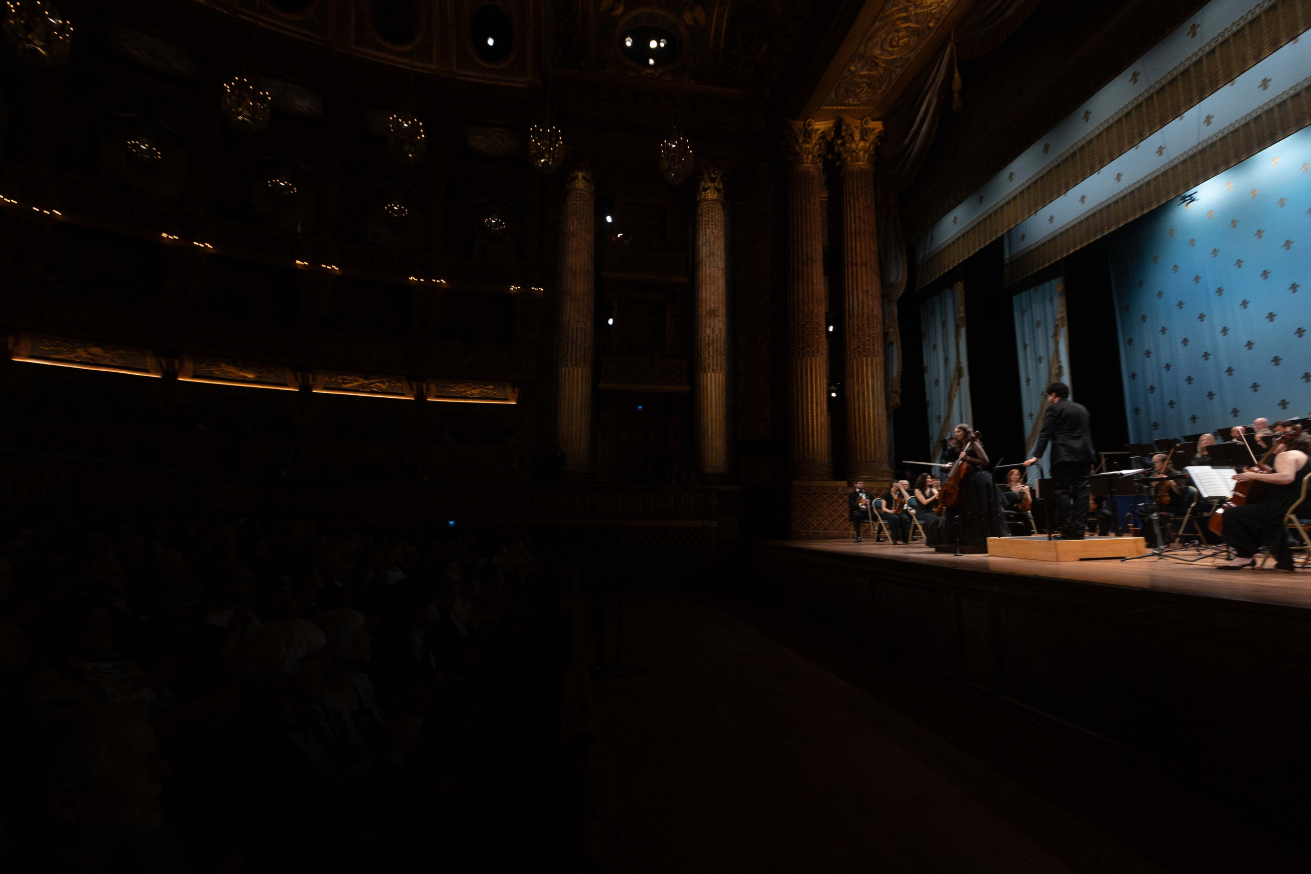 ROYAL OPERA VERSAILLES (PARIS). Wedding&Event photographer Ismail Rzayev in Baku