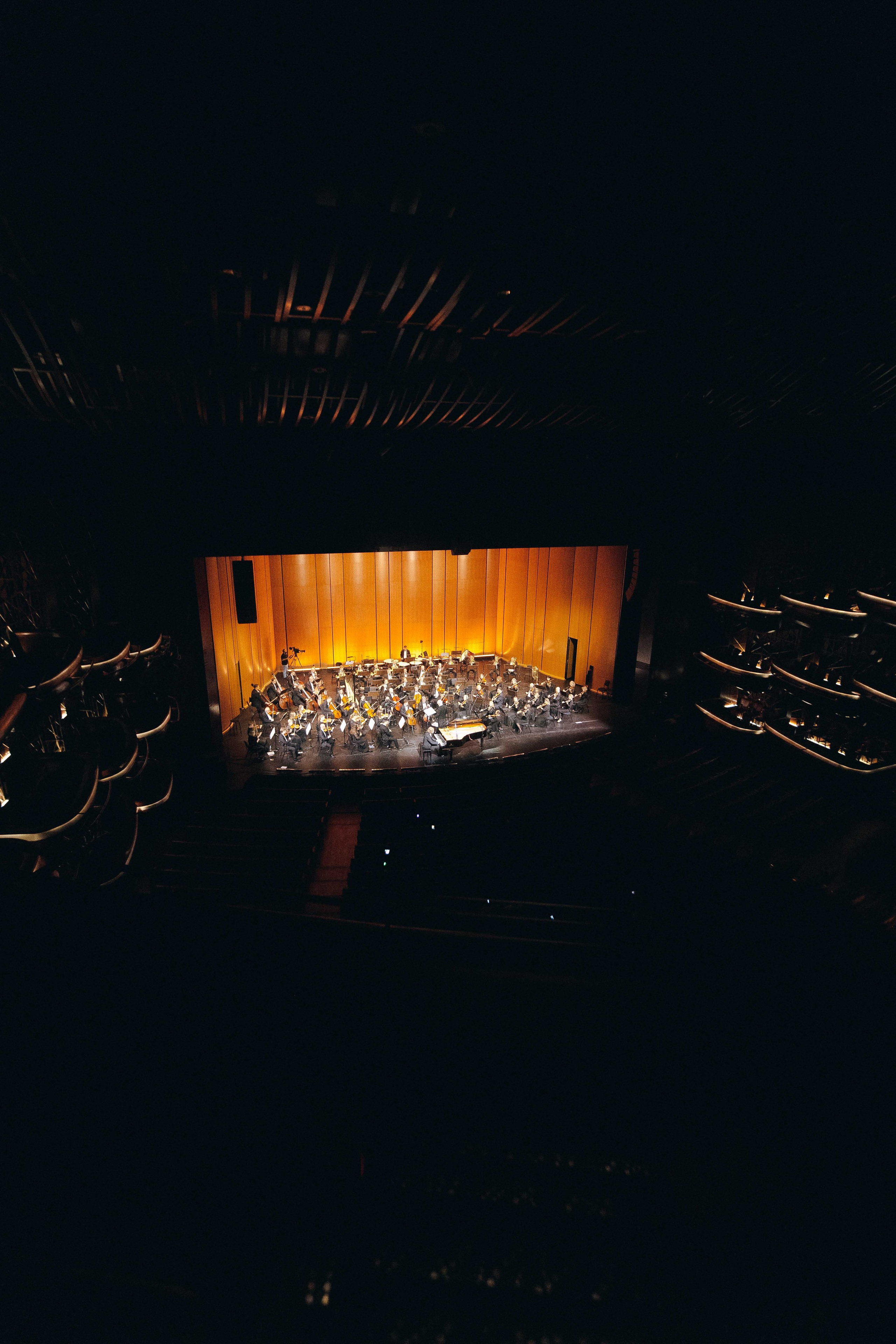 DUBAI OPERA. Wedding&Event photographer Ismail Rzayev in Baku
