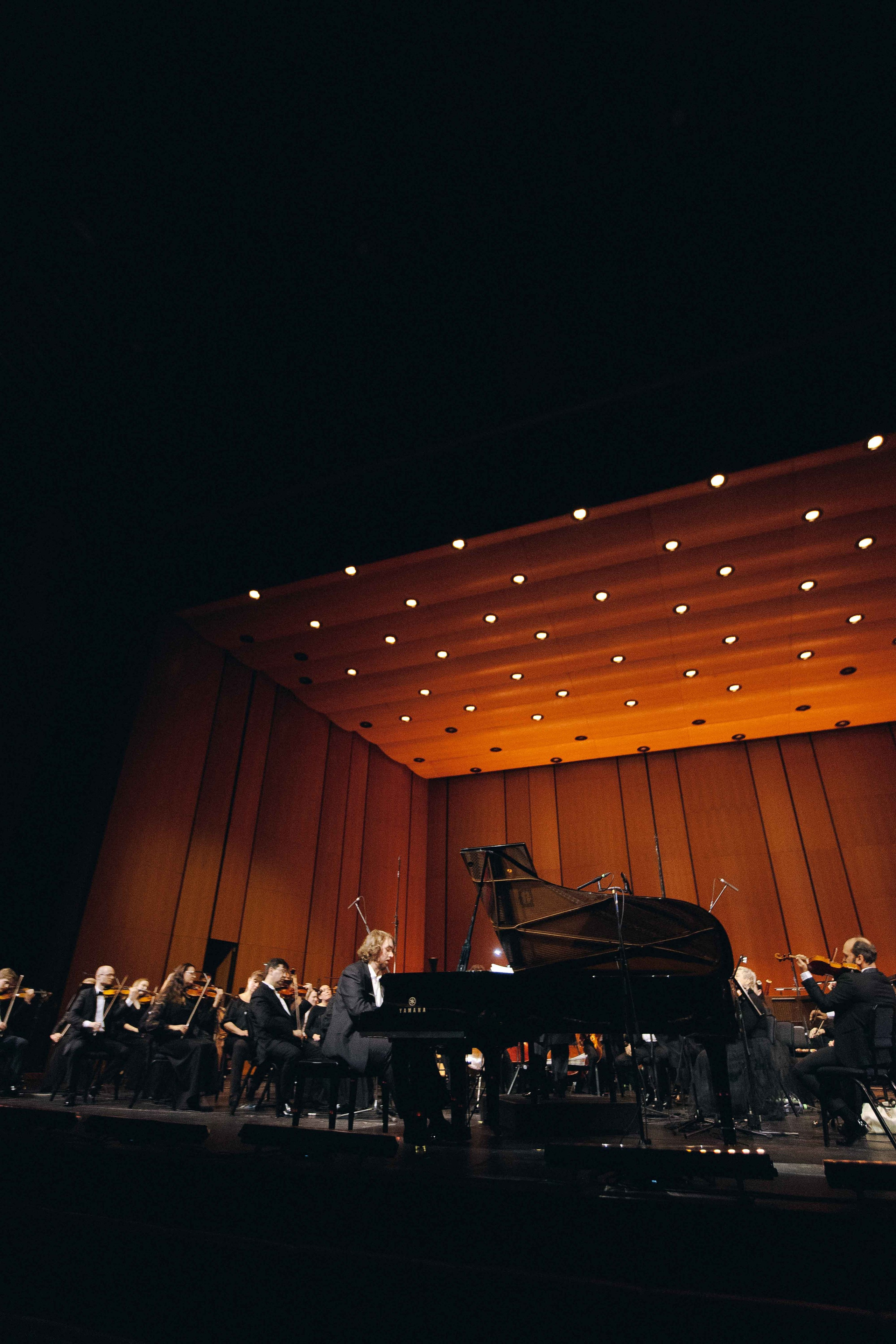DUBAI OPERA. Wedding&Event photographer Ismail Rzayev in Baku