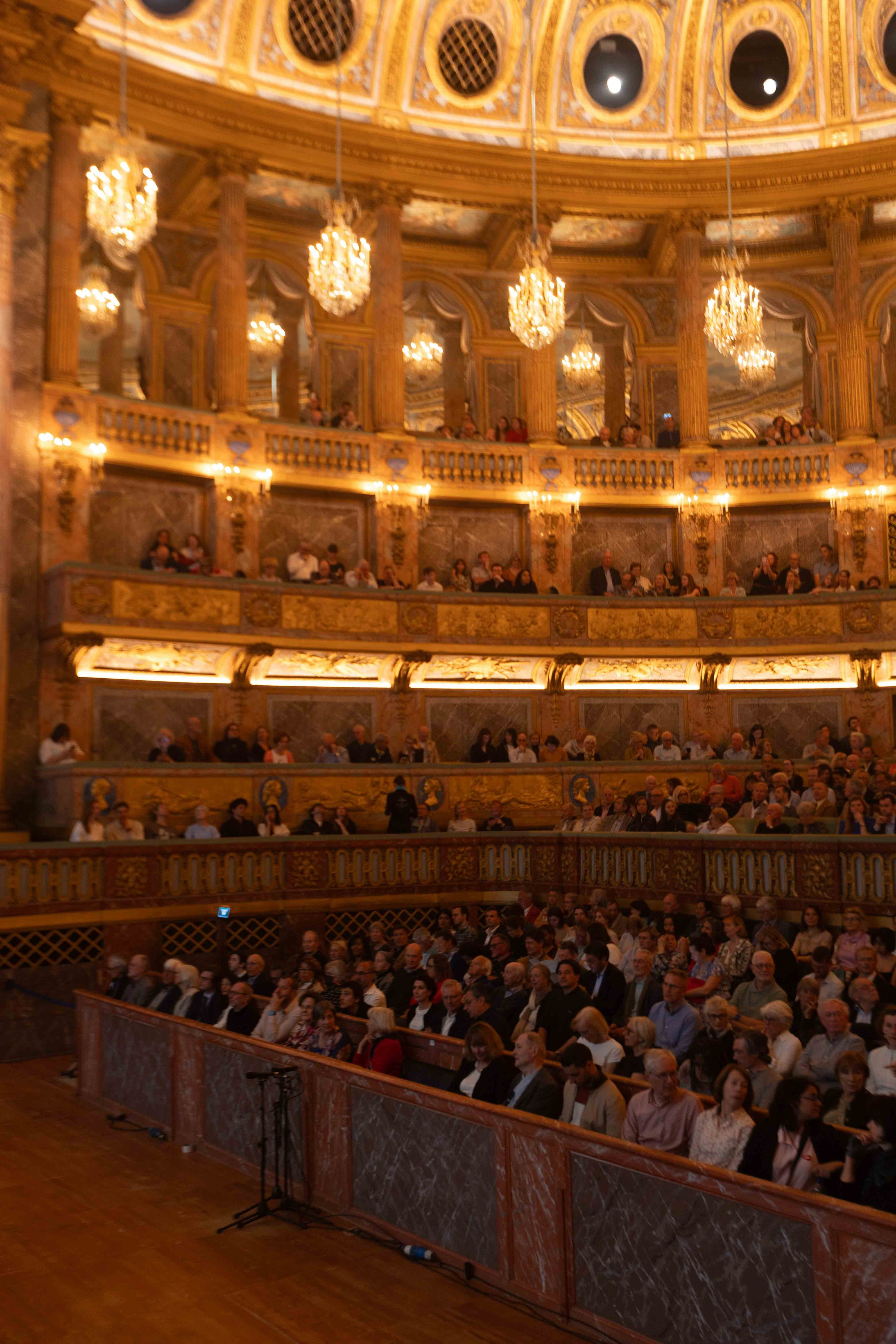 ROYAL OPERA VERSAILLES (PARIS). Wedding&Event photographer Ismail Rzayev in Baku