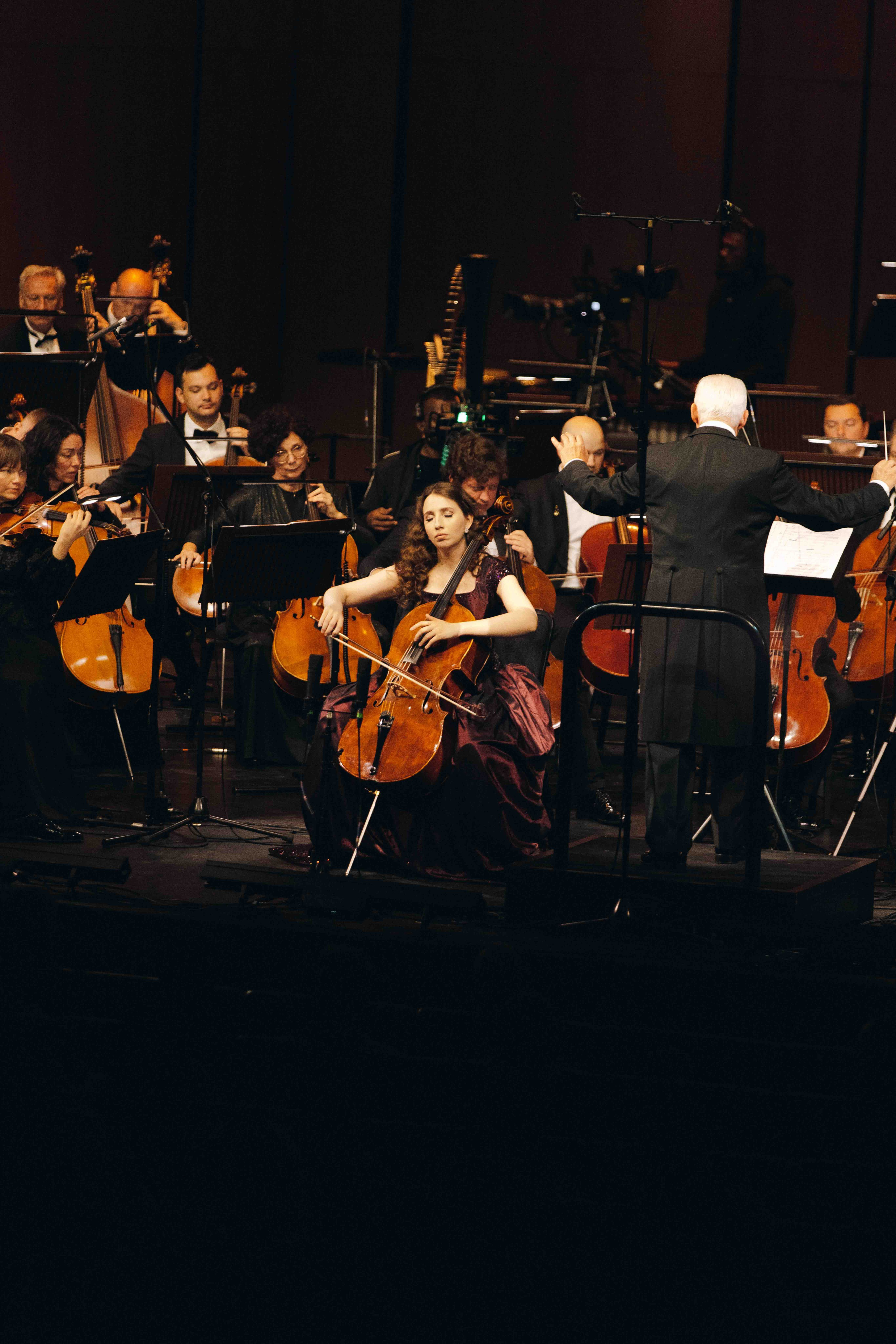 DUBAI OPERA. Wedding&Event photographer Ismail Rzayev in Baku