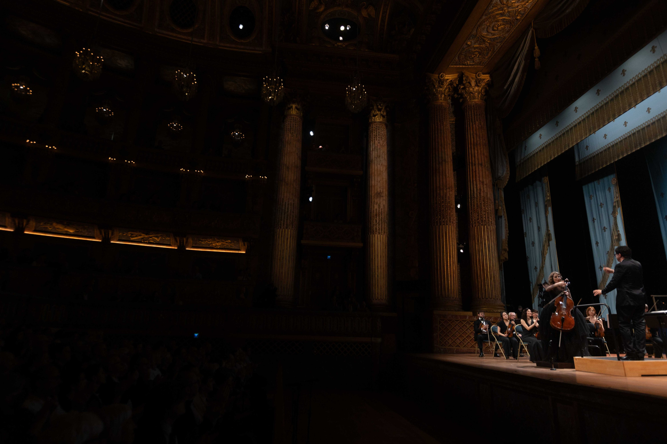 ROYAL OPERA VERSAILLES (PARIS). Wedding&Event photographer Ismail Rzayev in Baku