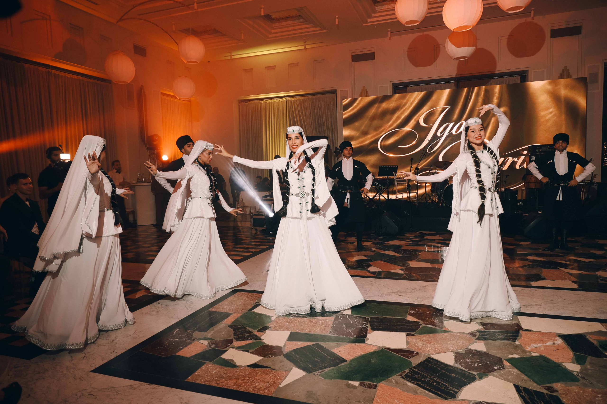 IGOR&DASHA. Wedding&Event photographer Ismail Rzayev in Baku