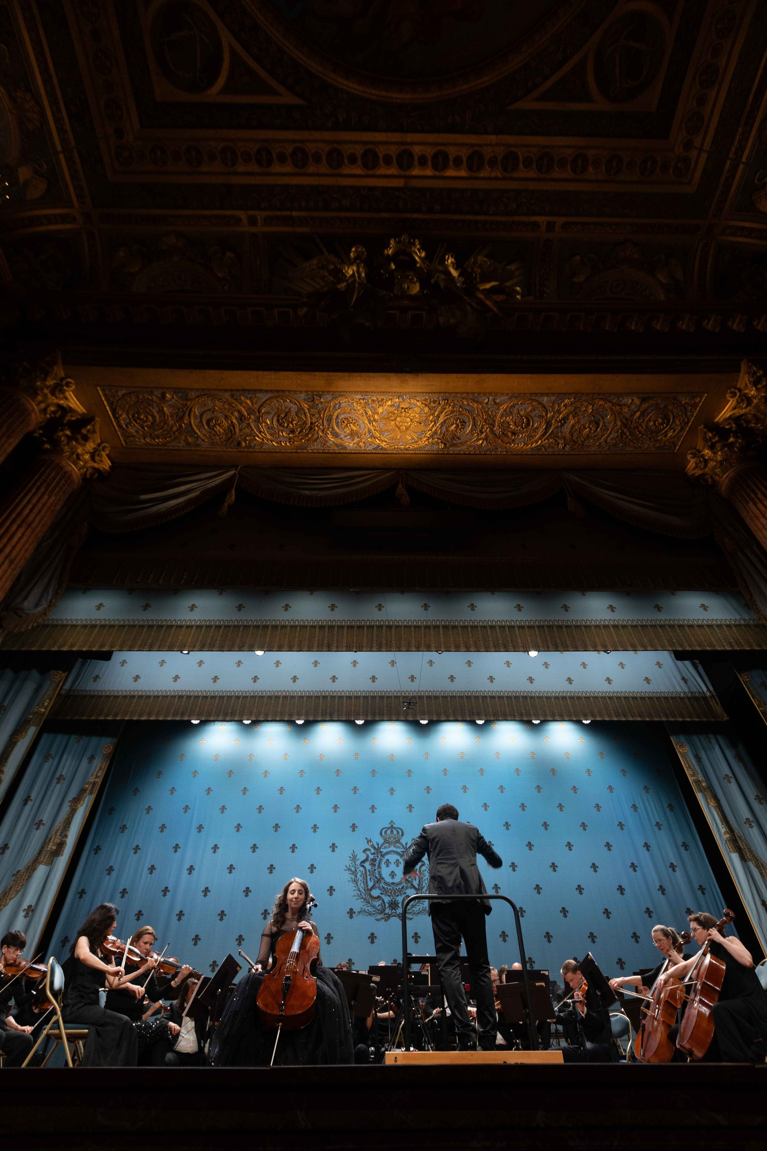 ROYAL OPERA VERSAILLES (PARIS). Wedding&Event photographer Ismail Rzayev in Baku