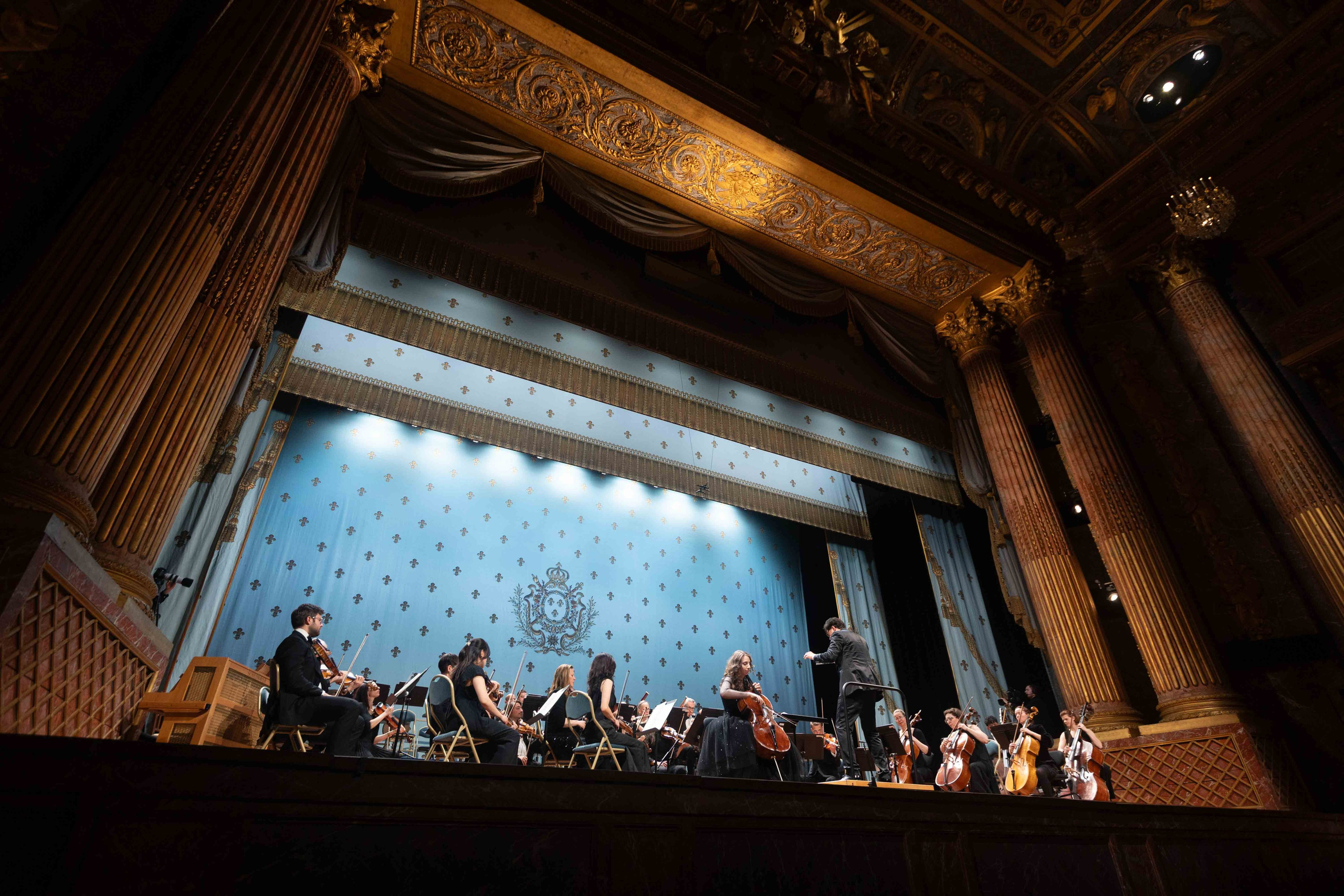 ROYAL OPERA VERSAILLES (PARIS). Wedding&Event photographer Ismail Rzayev in Baku