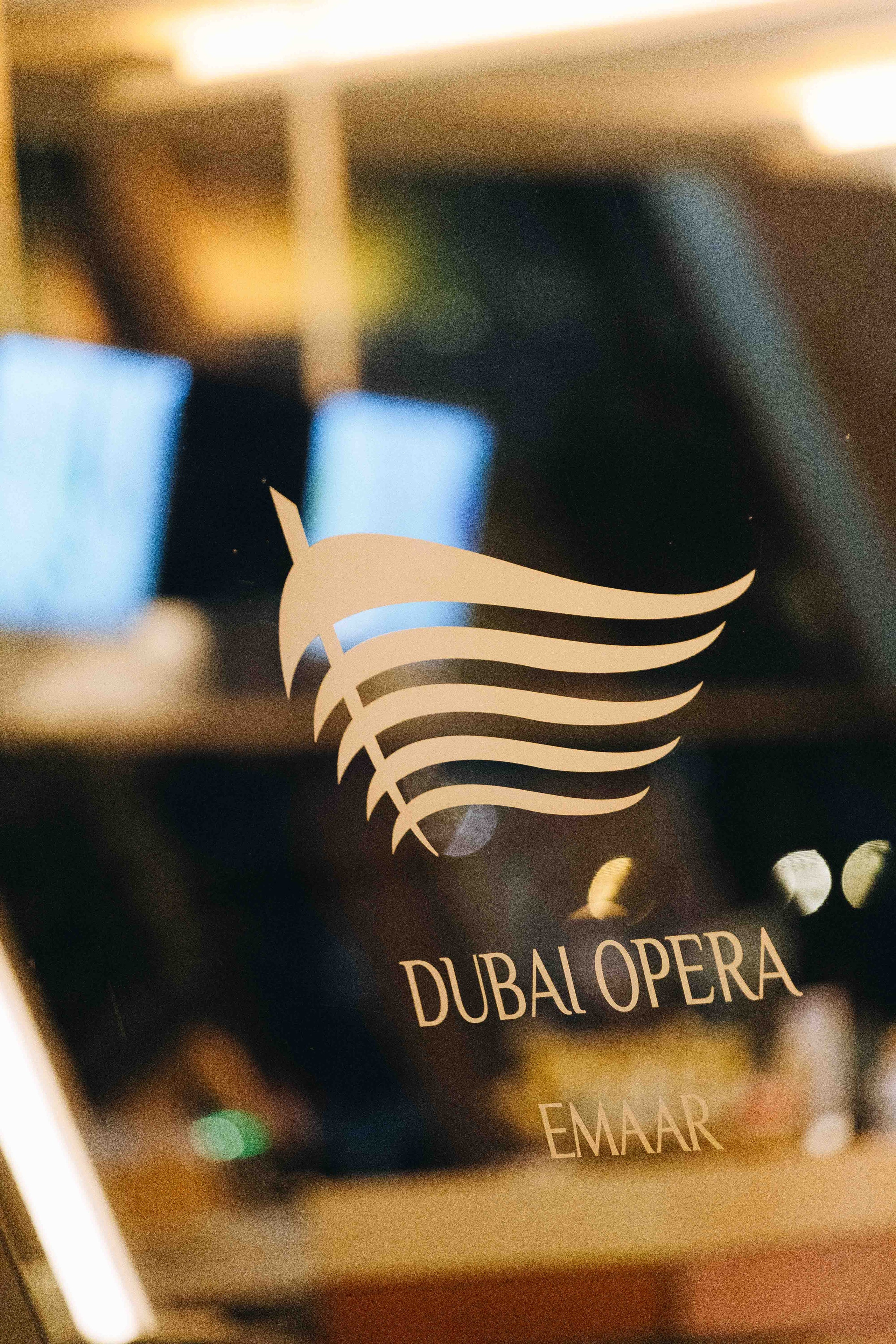 DUBAI OPERA. Wedding&Event photographer Ismail Rzayev in Baku