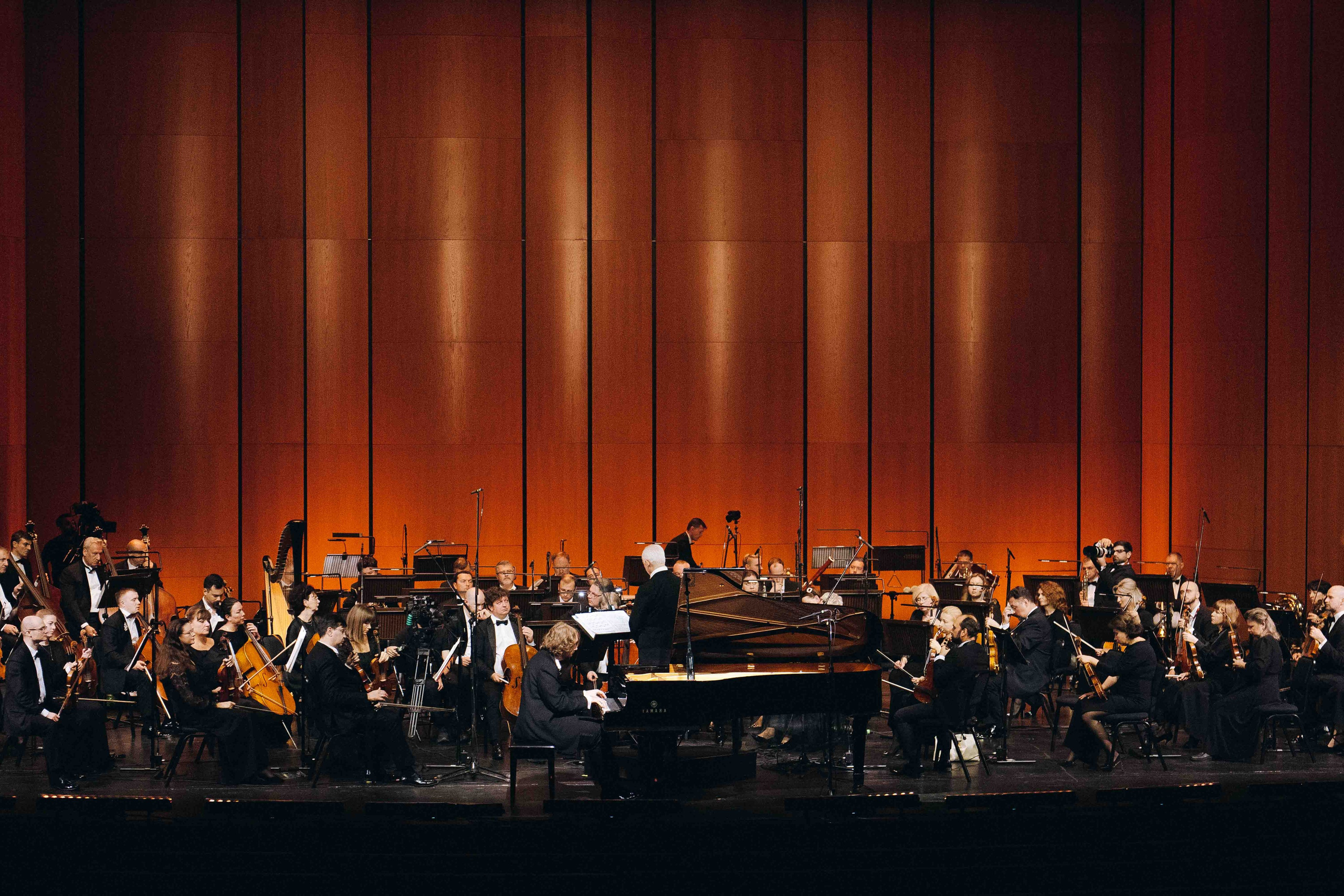 DUBAI OPERA. Wedding&Event photographer Ismail Rzayev in Baku