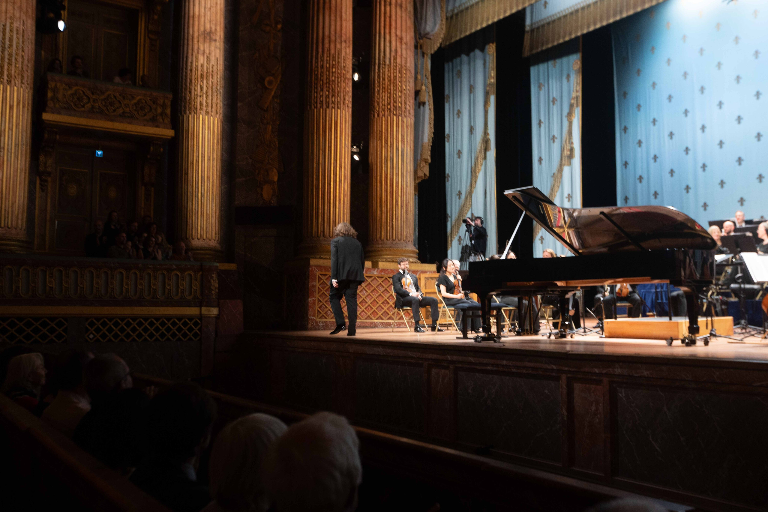 ROYAL OPERA VERSAILLES (PARIS). Wedding&Event photographer Ismail Rzayev in Baku