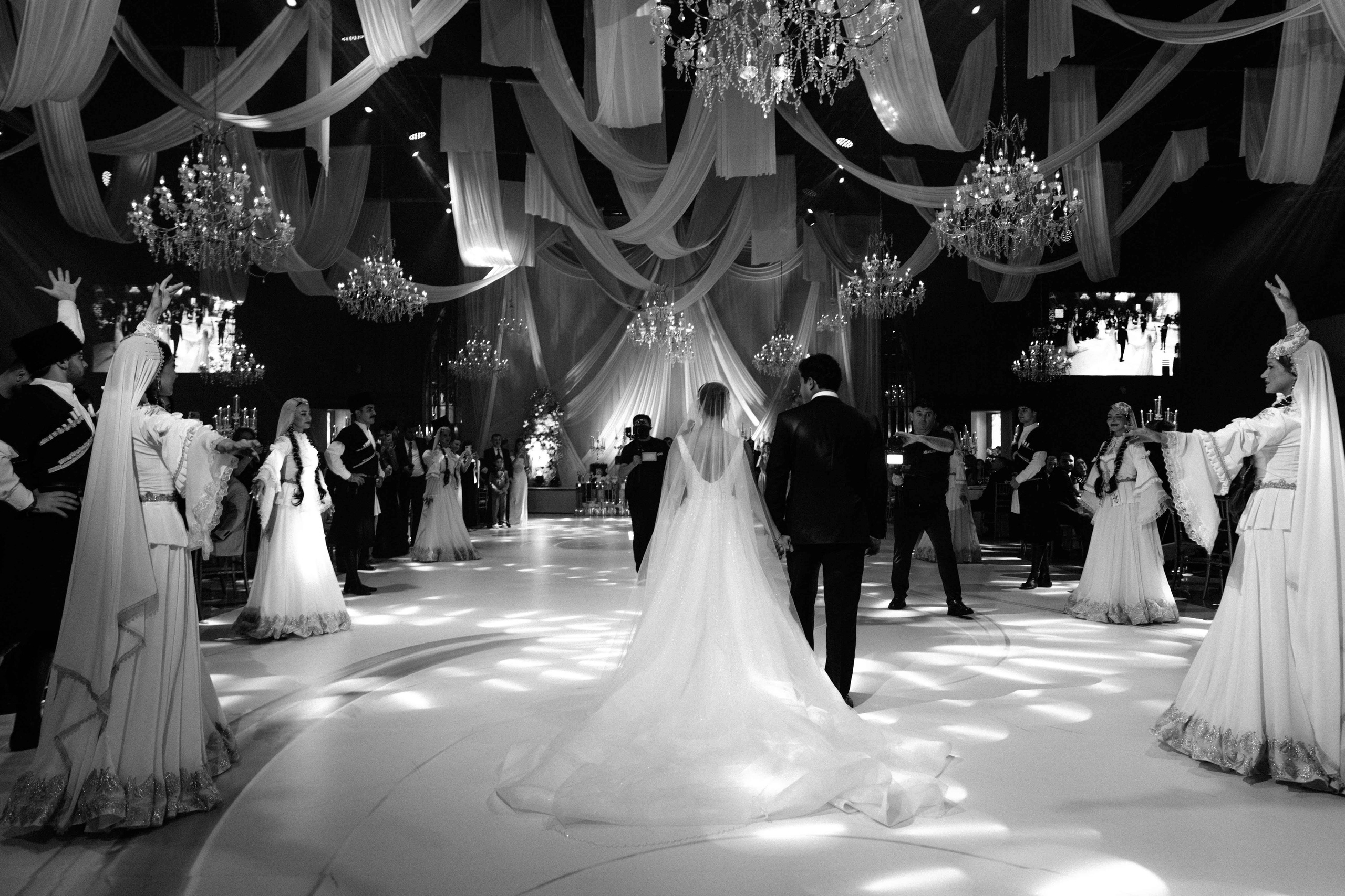 JAVID&GUMRU. Wedding&Event photographer Ismail Rzayev in Baku