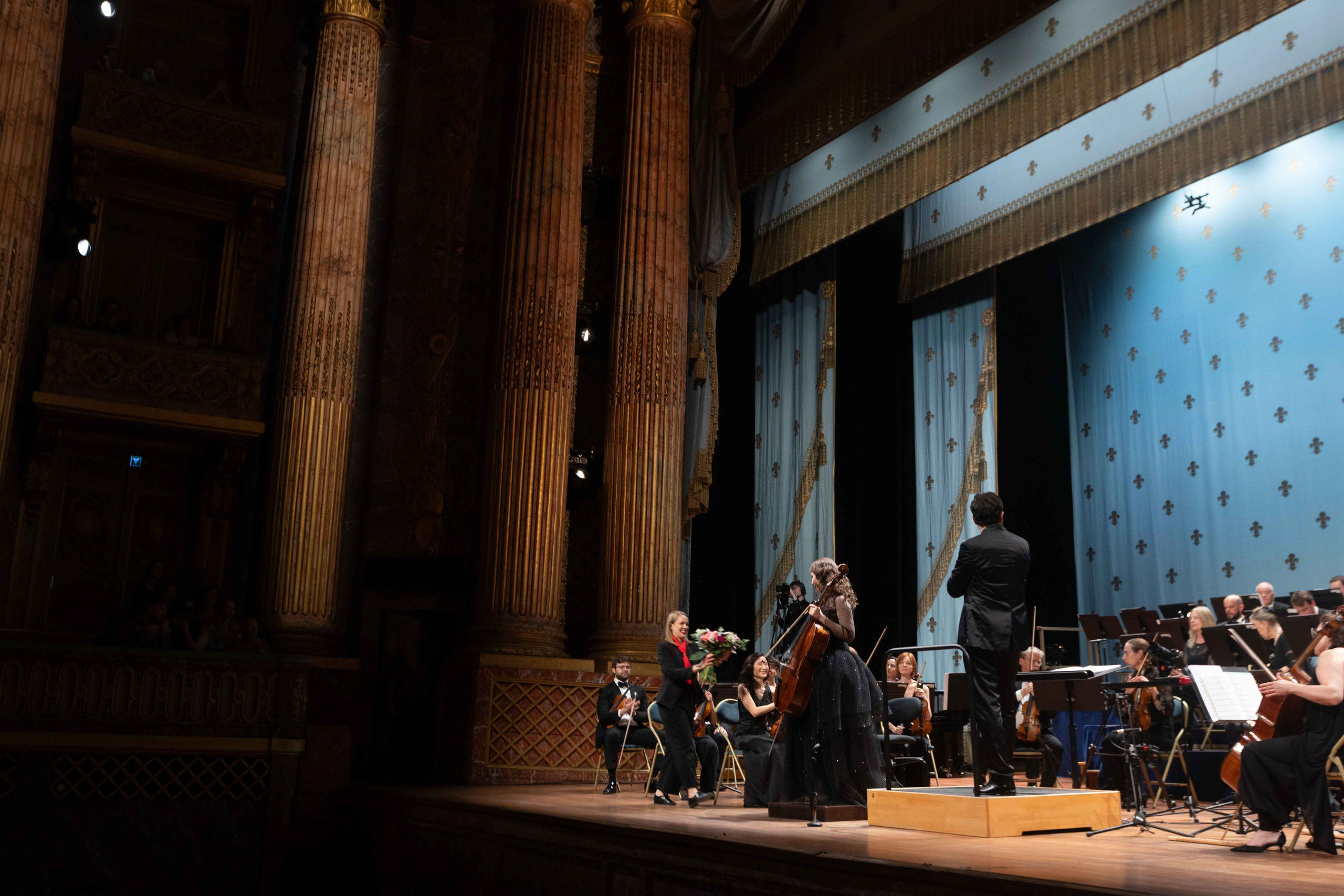 ROYAL OPERA VERSAILLES (PARIS). Wedding&Event photographer Ismail Rzayev in Baku