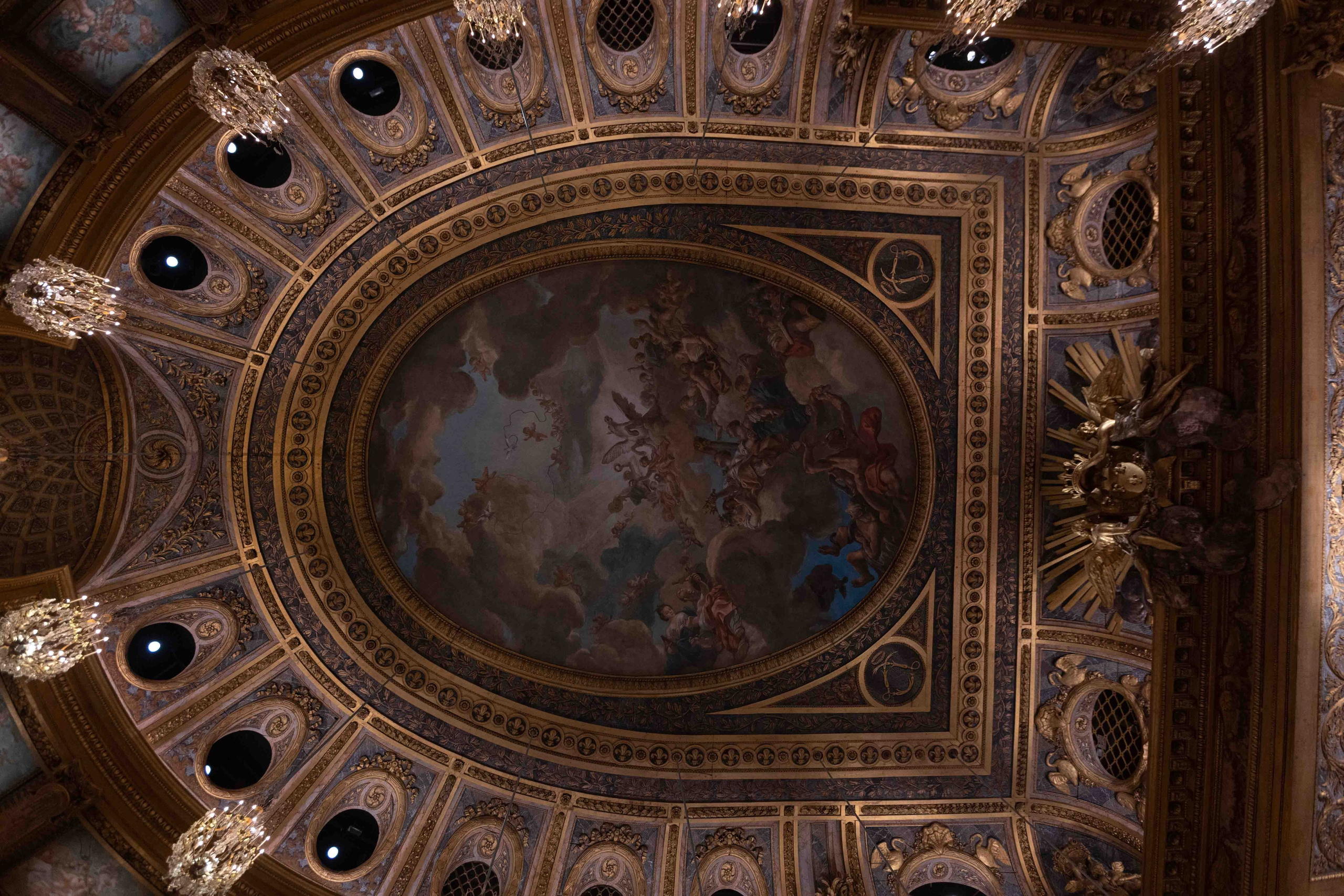 ROYAL OPERA VERSAILLES (PARIS). Wedding&Event photographer Ismail Rzayev in Baku