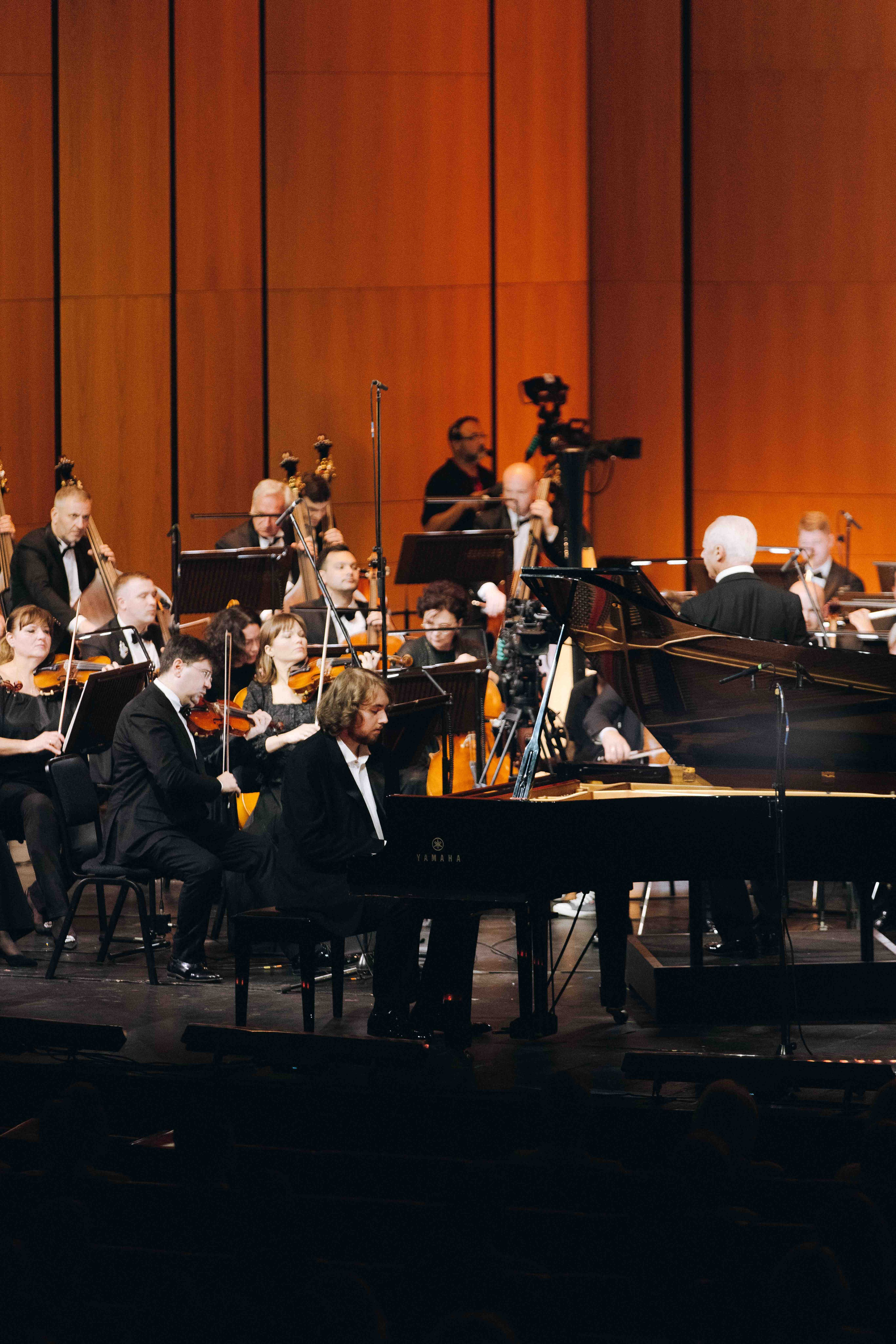 DUBAI OPERA. Wedding&Event photographer Ismail Rzayev in Baku