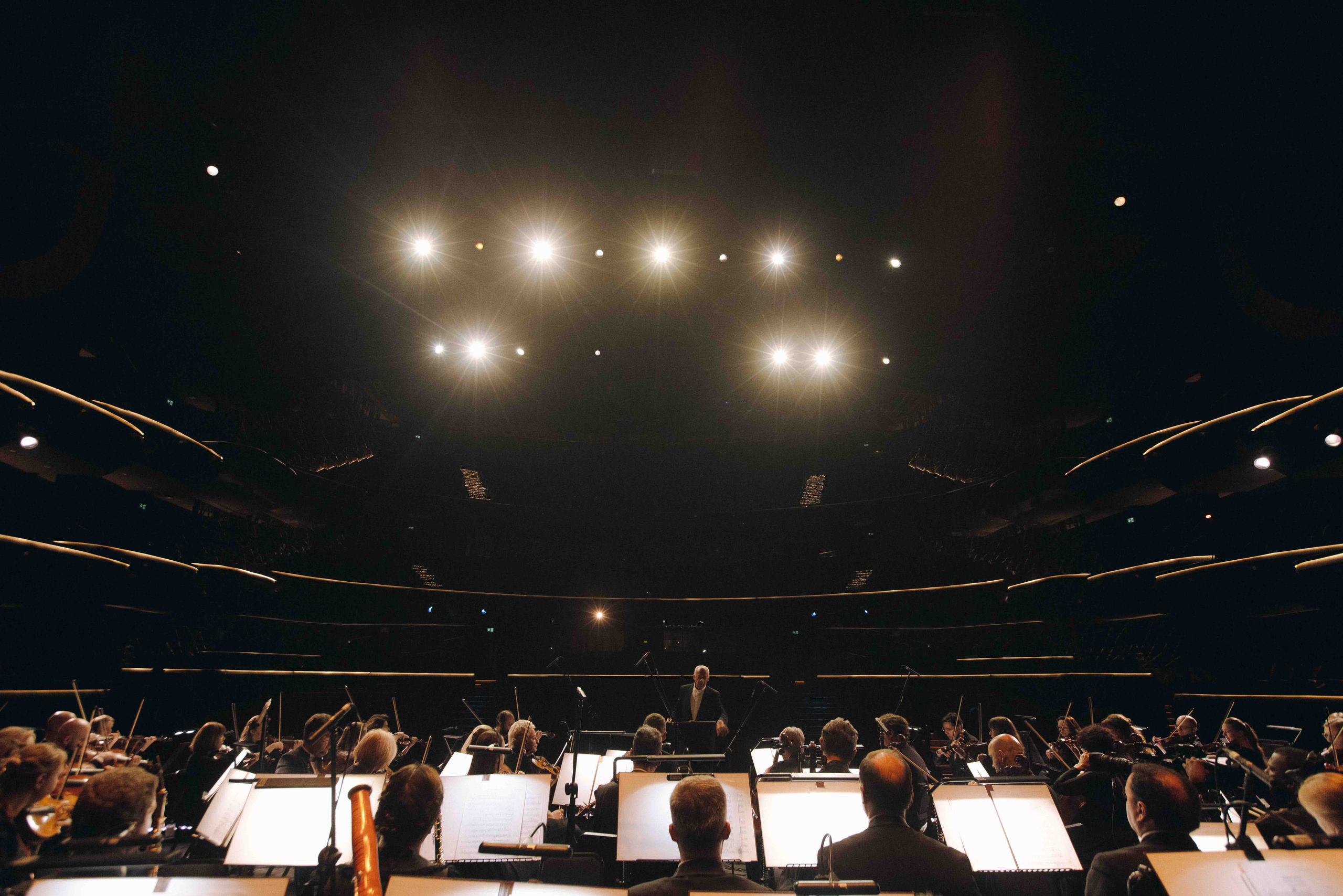 DUBAI OPERA. Wedding&Event photographer Ismail Rzayev in Baku