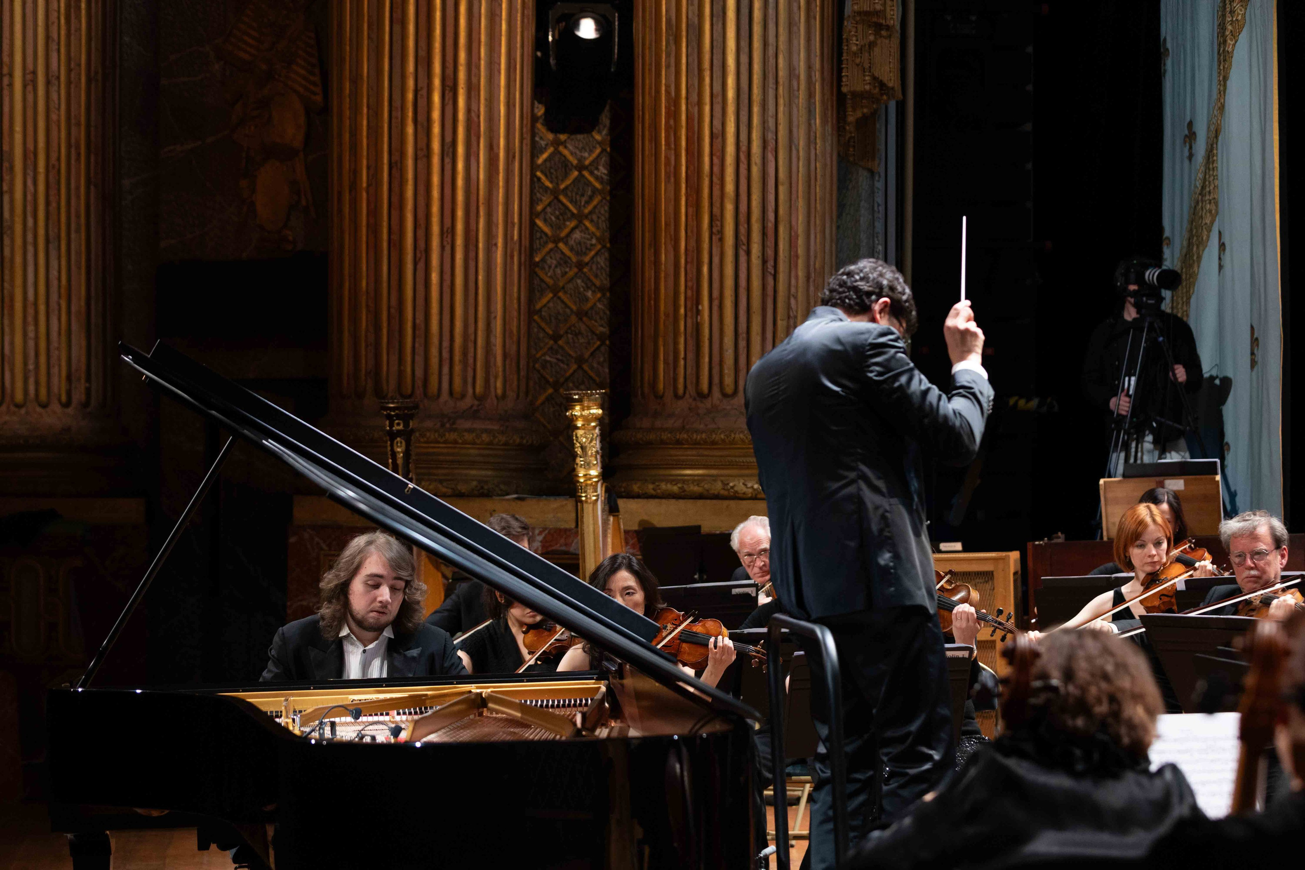 ROYAL OPERA VERSAILLES (PARIS). Wedding&Event photographer Ismail Rzayev in Baku
