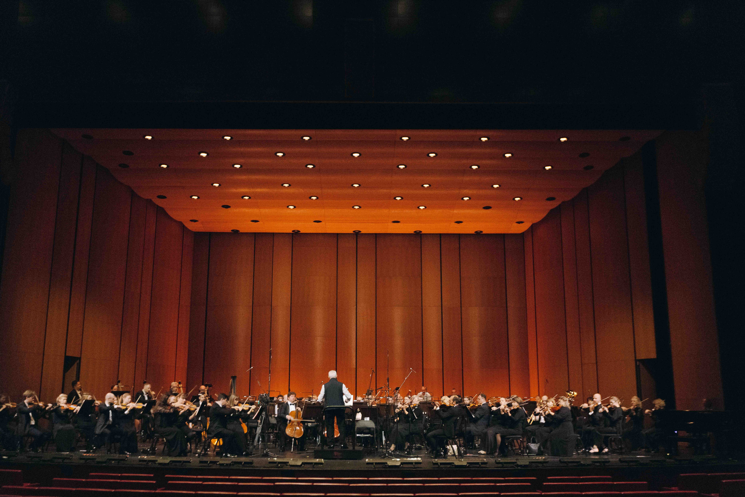 DUBAI OPERA. Wedding&Event photographer Ismail Rzayev in Baku