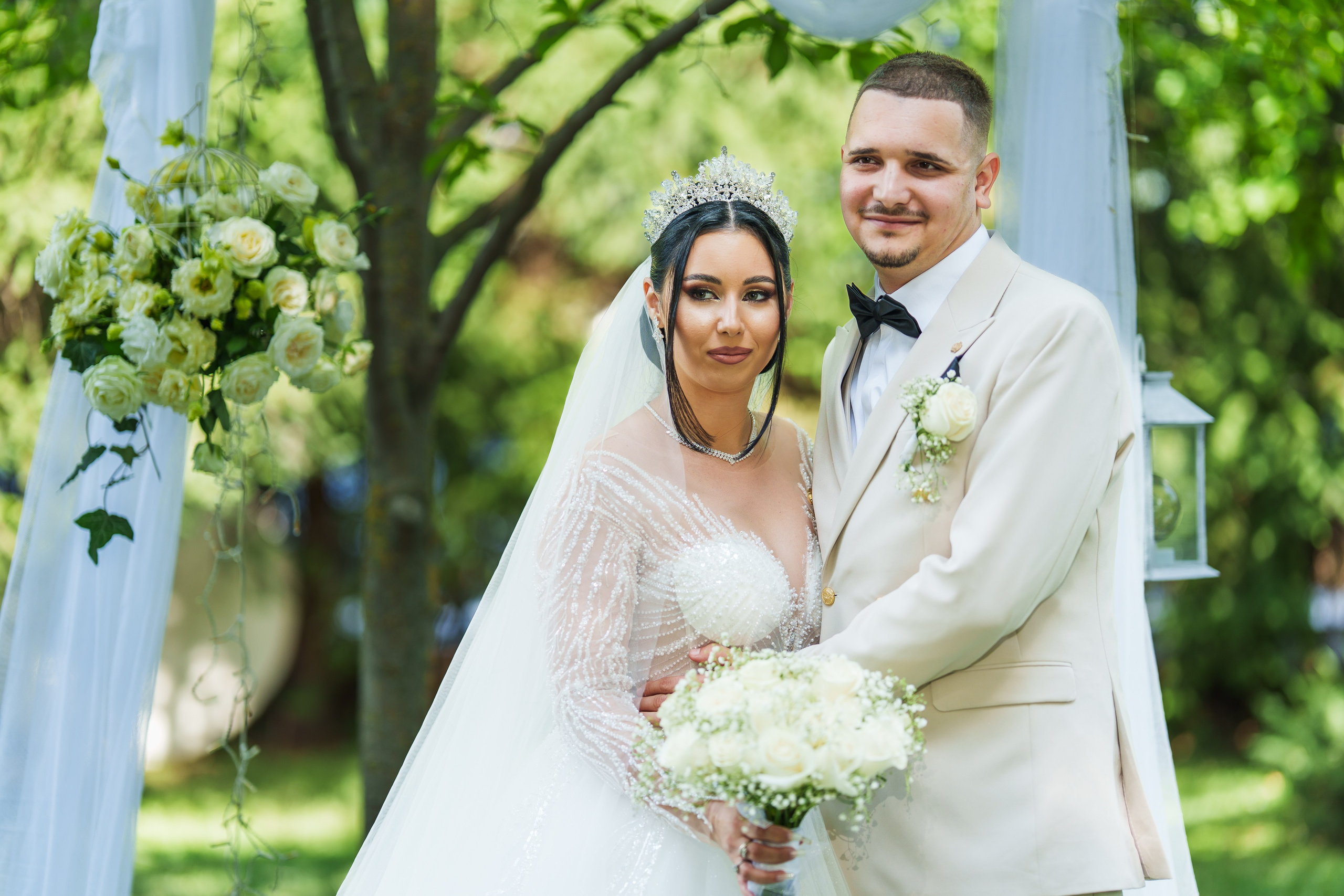 Bella & Adi. Foto Studio — Fotograf de evenimente, nunti, botezuri, portrete